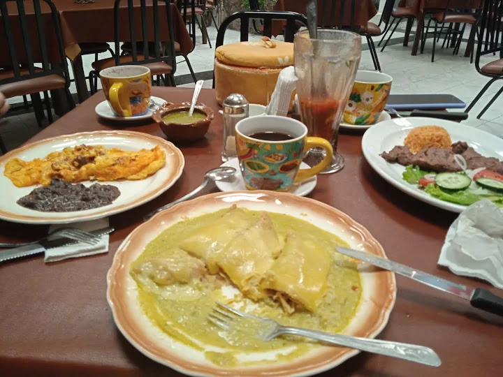 Casa de los Abuelos image 4