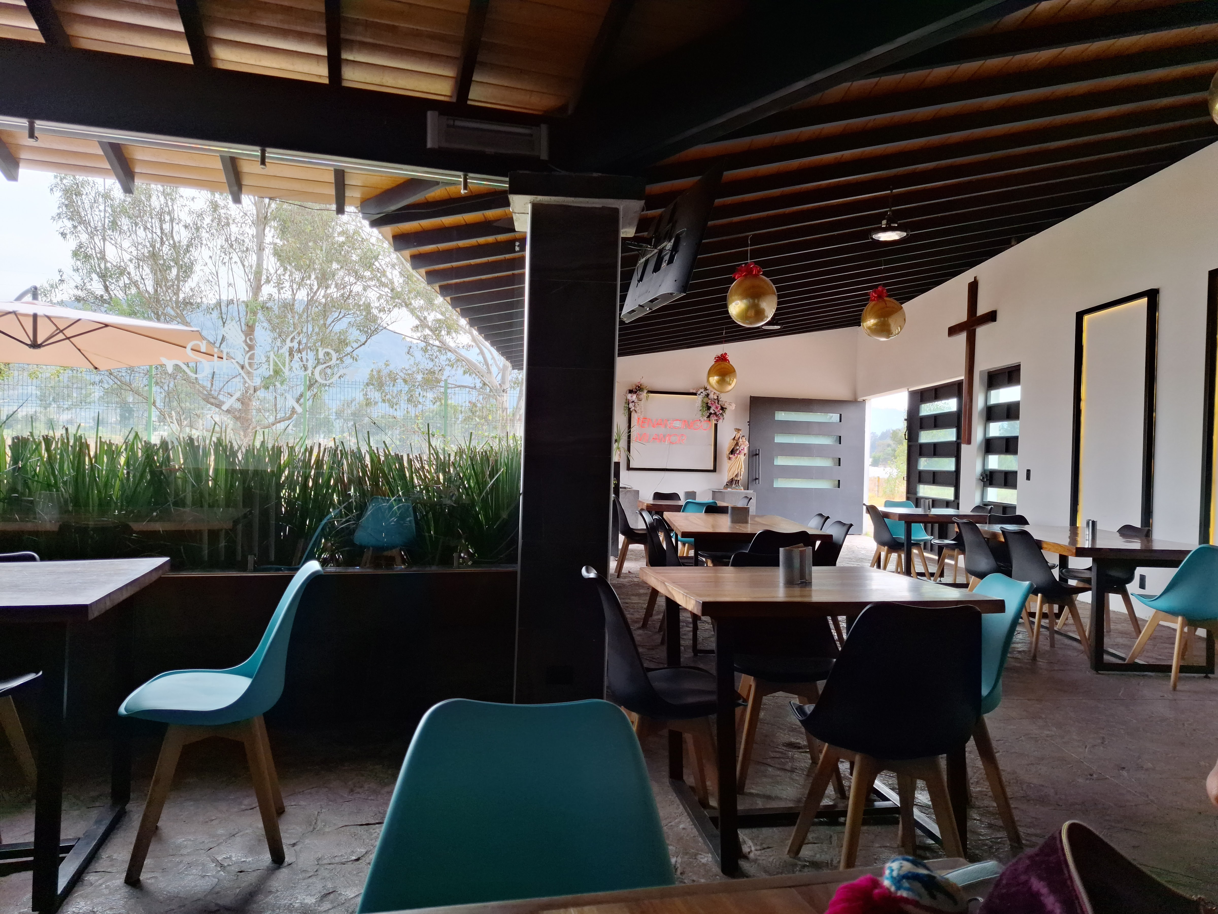 Casa Sirenas Restaurante image 5