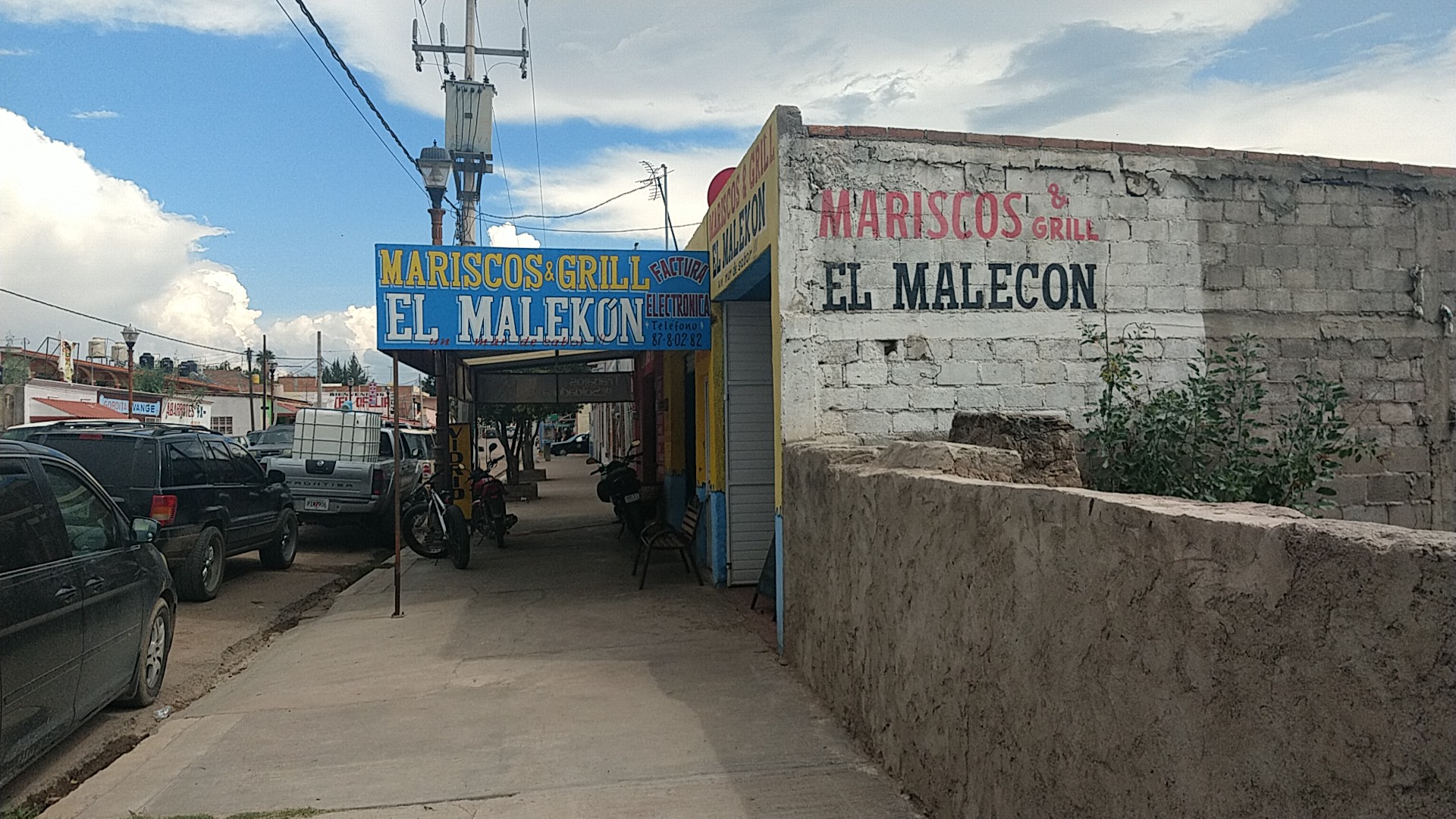 Mariscos y Grill El Malecon image 1