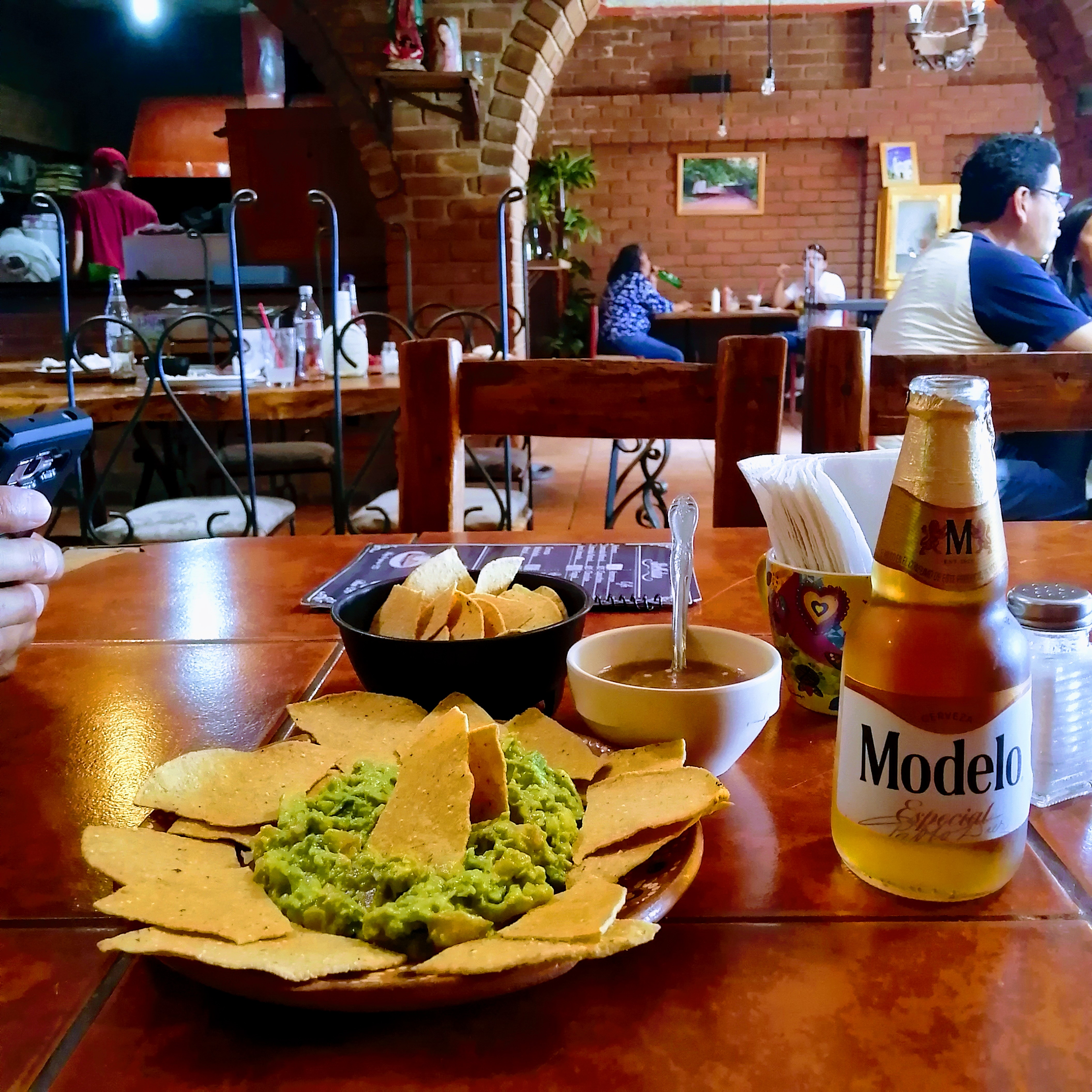 Cafè Chile Morron image 6