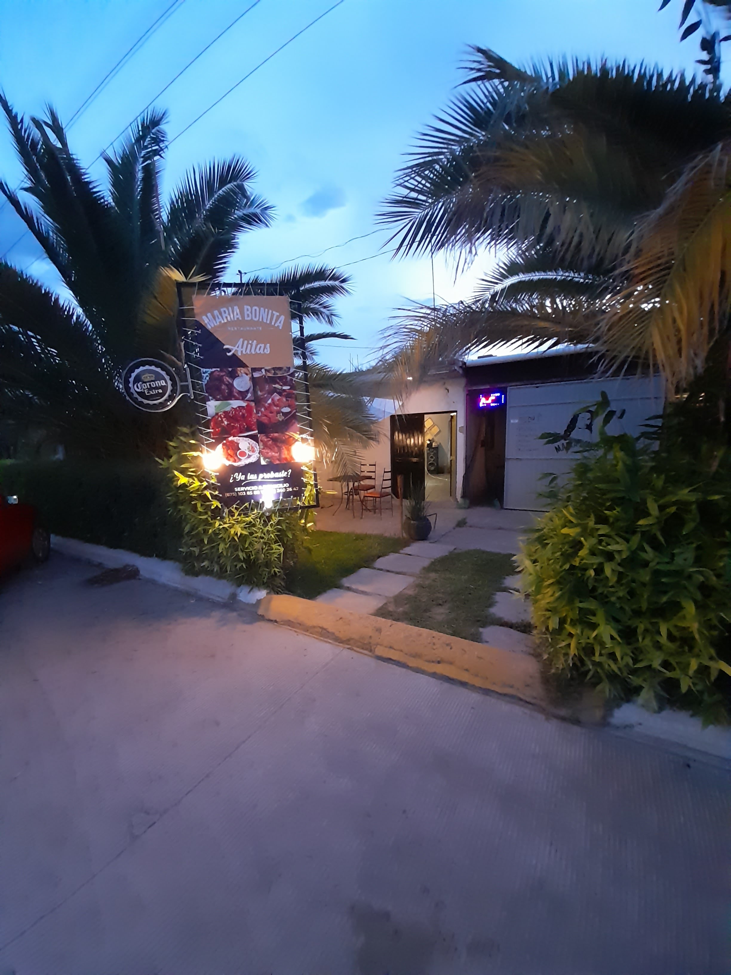 "Cortes y mariscos Maria Bonita" image 7