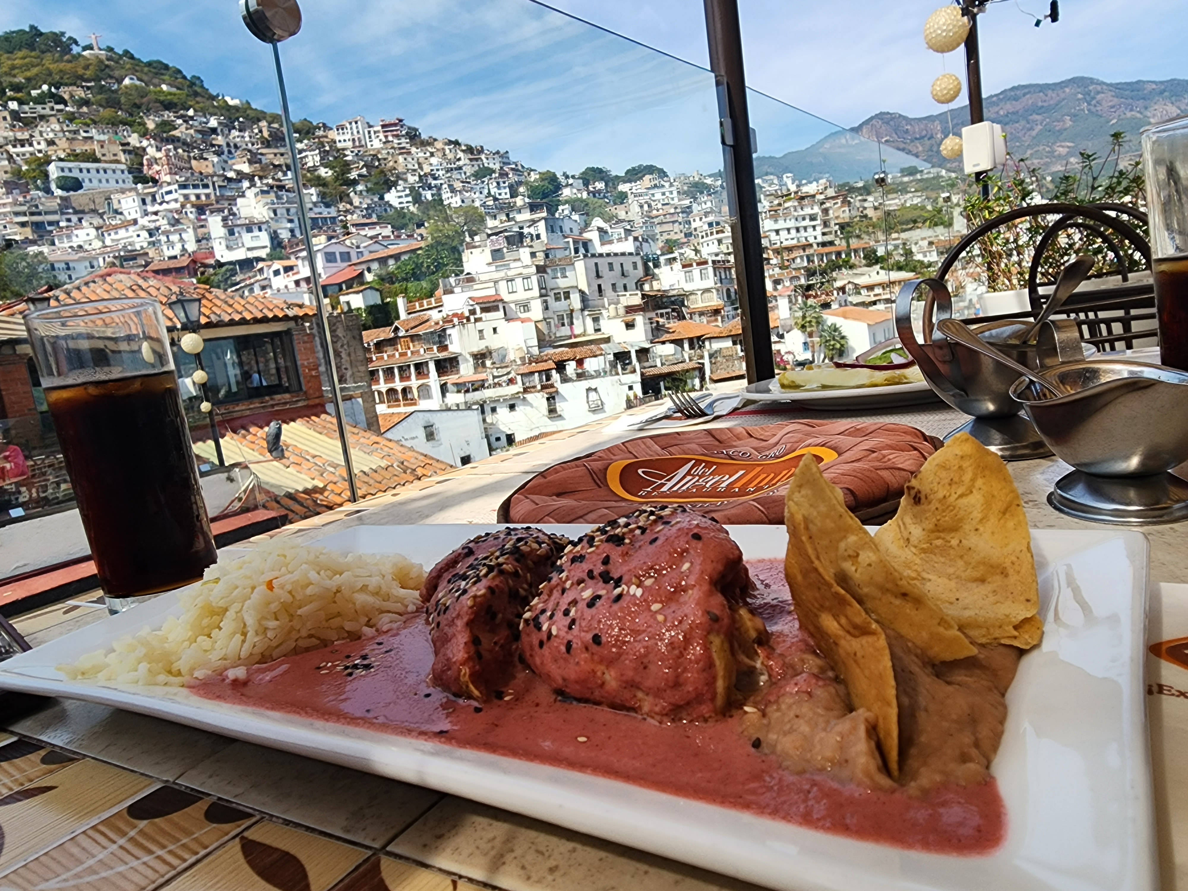 Del Angel Inn Restaurant image 2