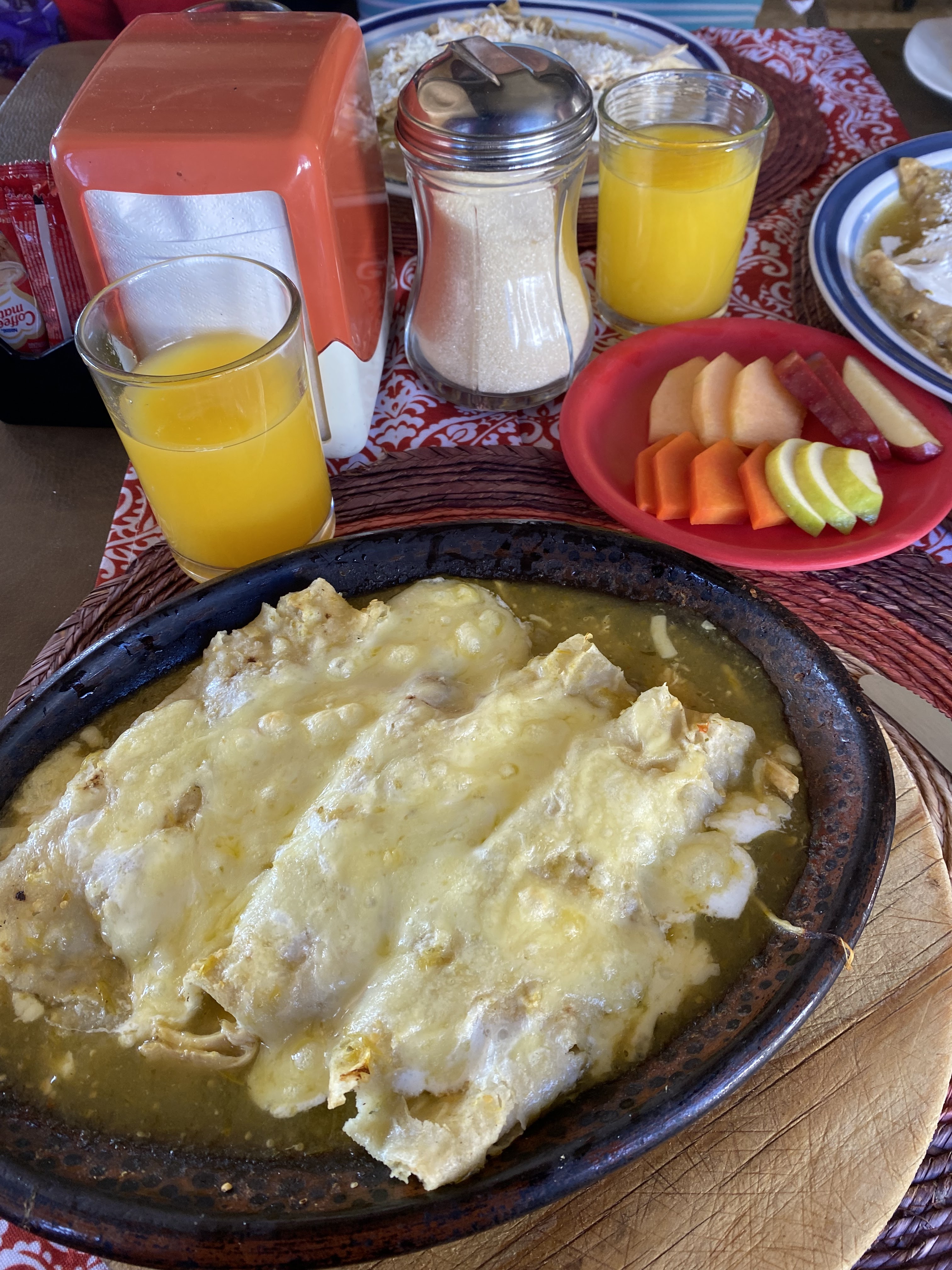 Aladino's​ Restaurante Bar Pizza image 3