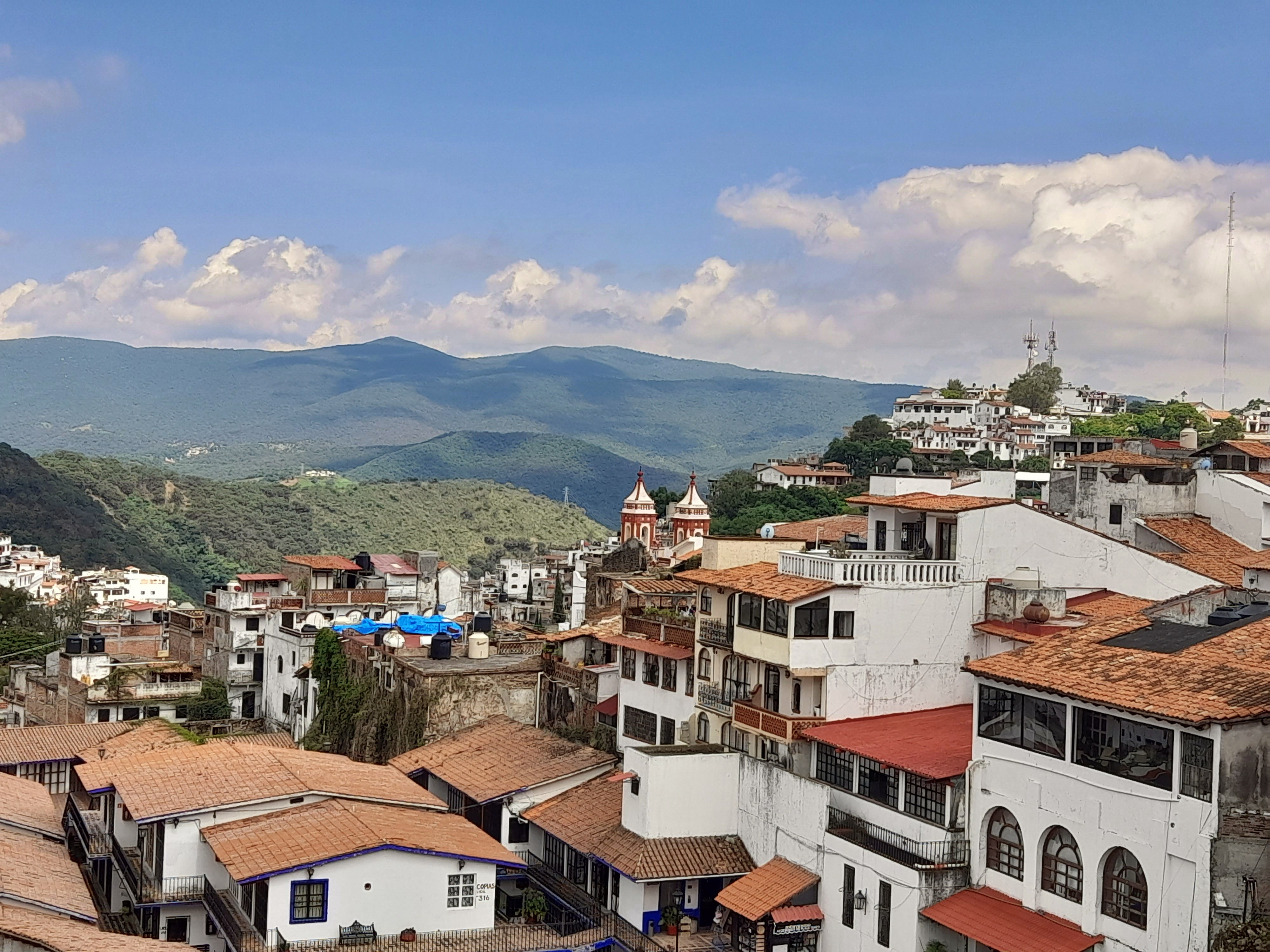 Aladino's​ Restaurante Bar Pizza image 4