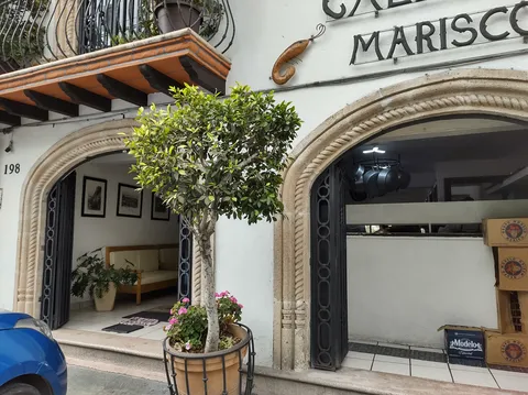 Caletilla Mariscos image 1