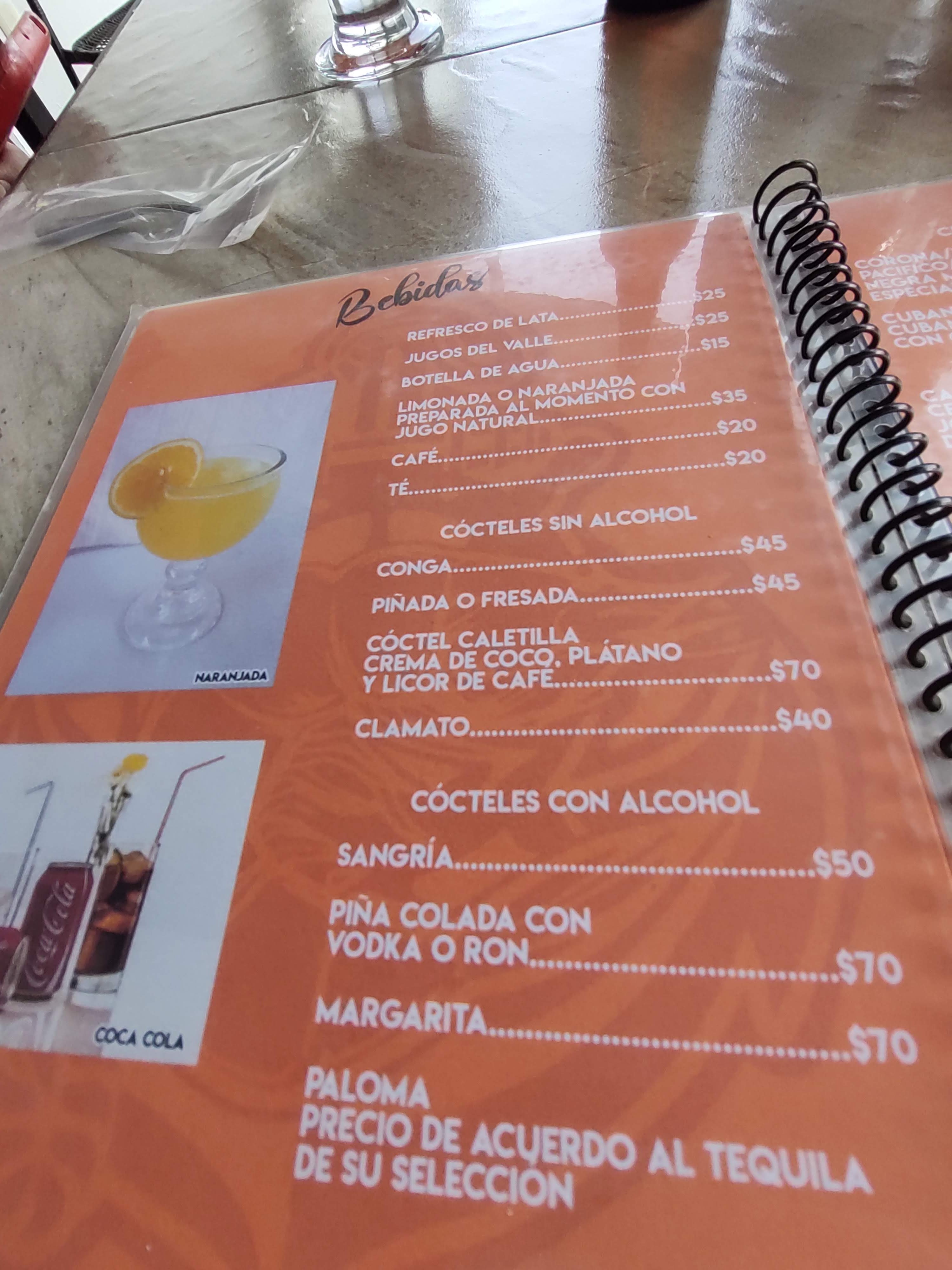 Caletilla Mariscos image 8