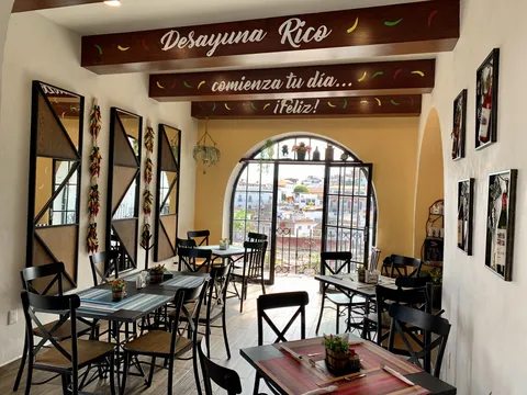 De Totopo y Salsa image 1