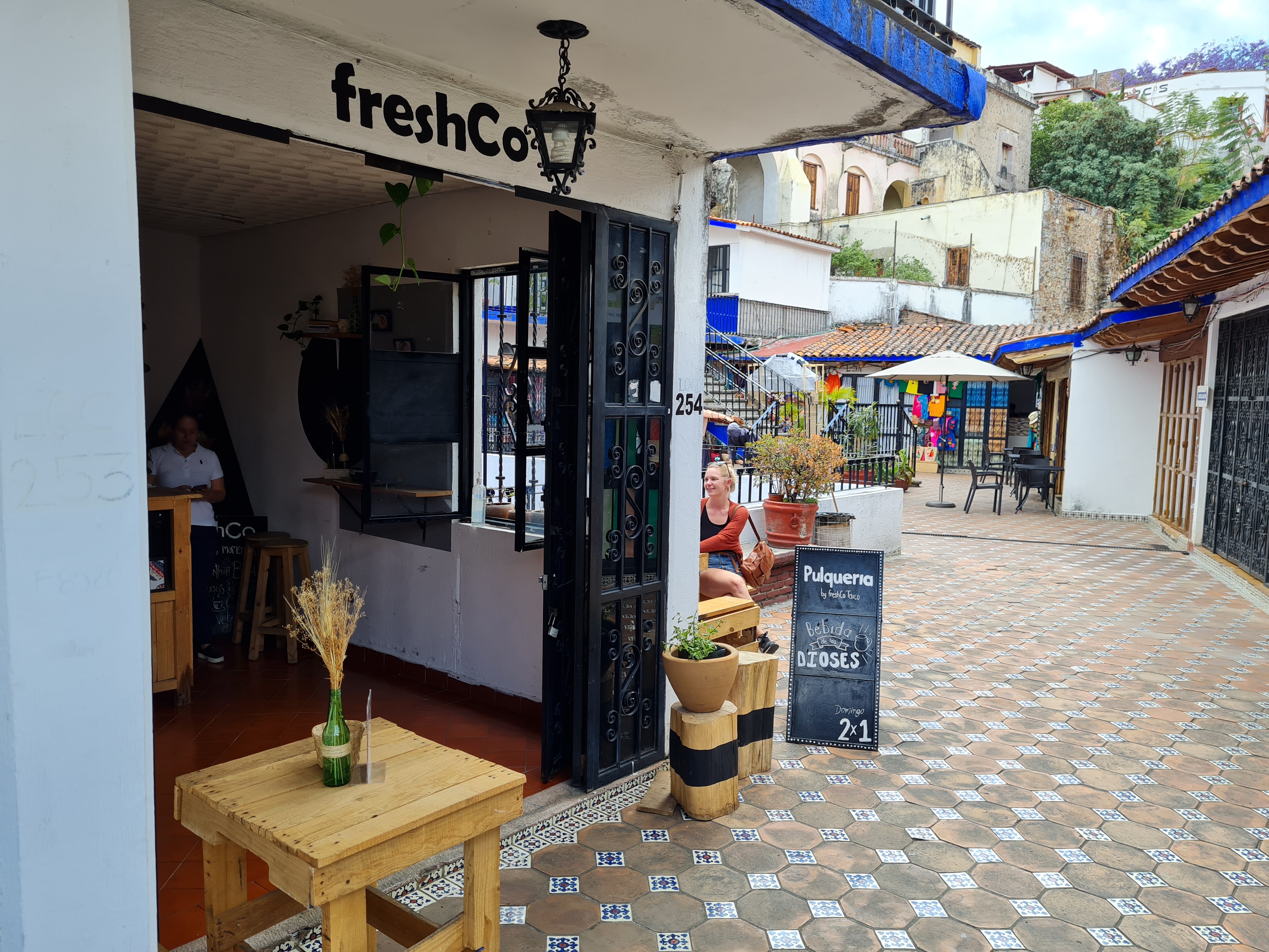 freshCo Taxco image 1