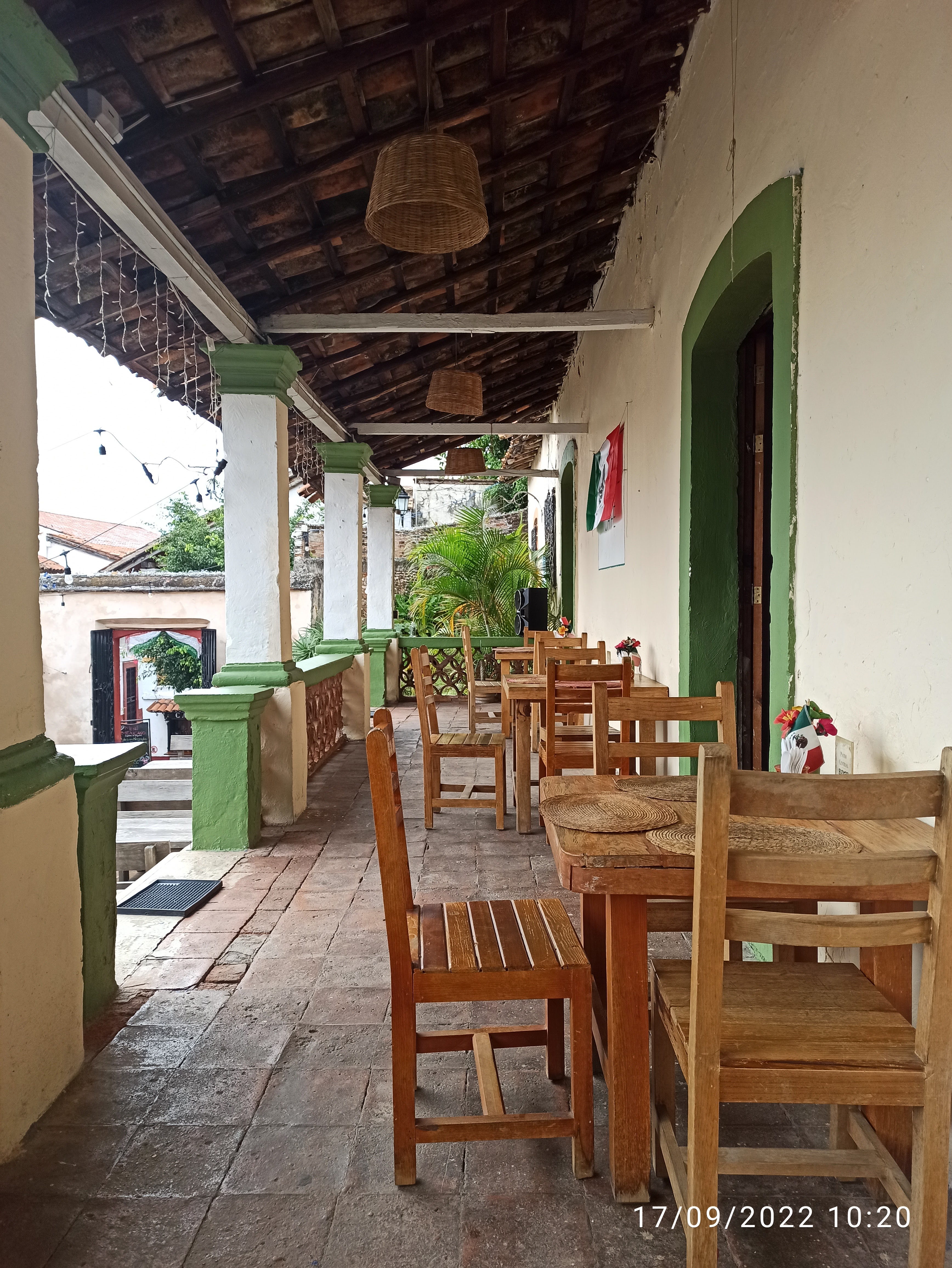 Central Café image 1