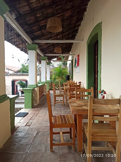 Central Café image 1