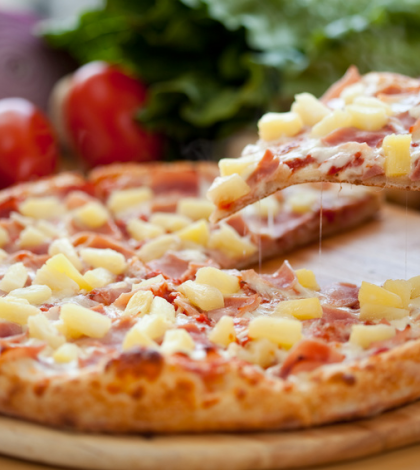 Yara's Pizza -Restaurant image 3