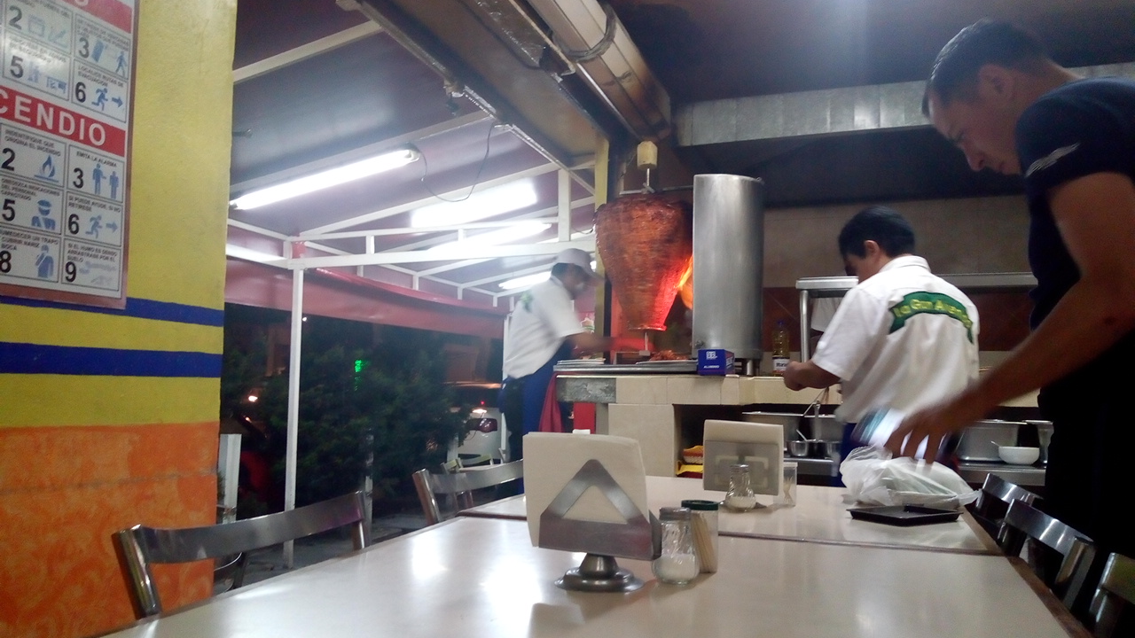 Taqueria La Gran Avenida image 10