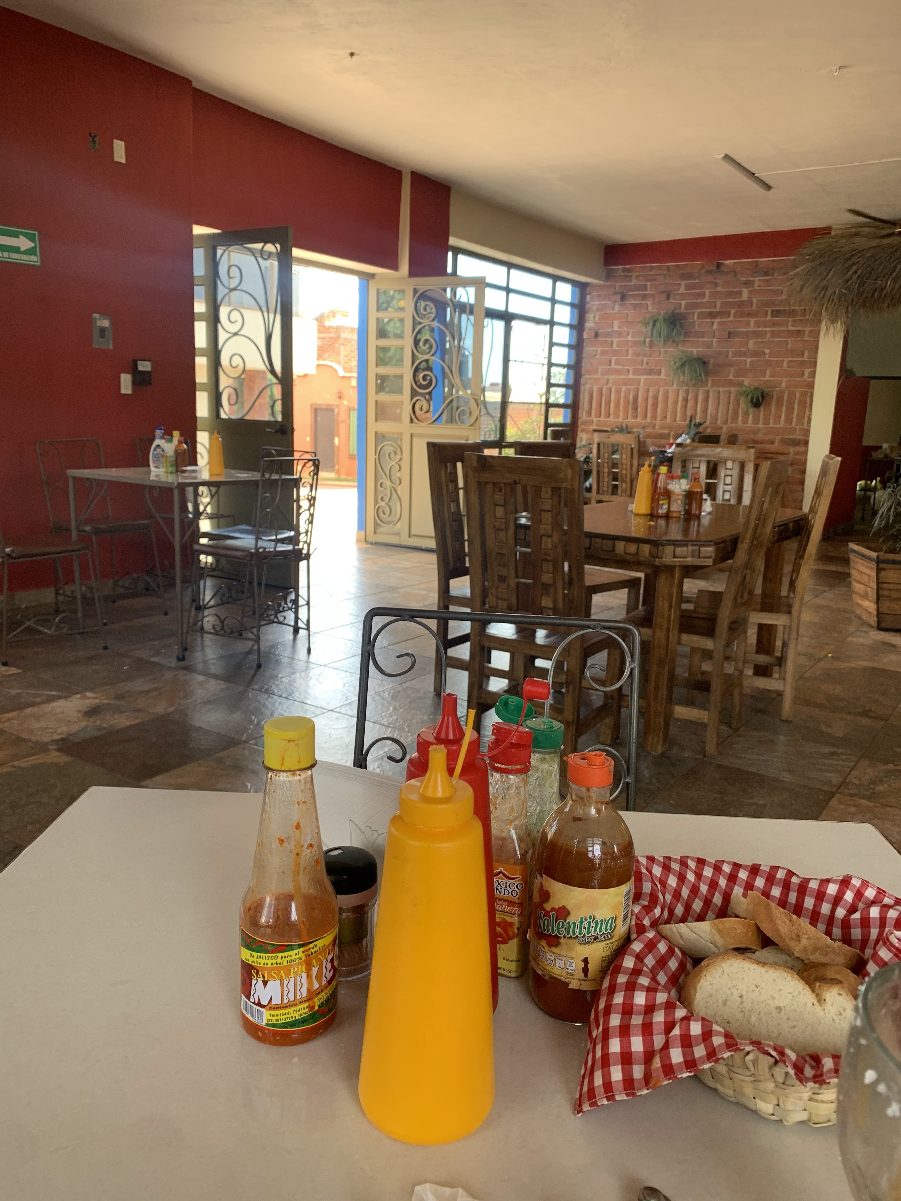 Restaurante de mariscos "La Playa" image 2