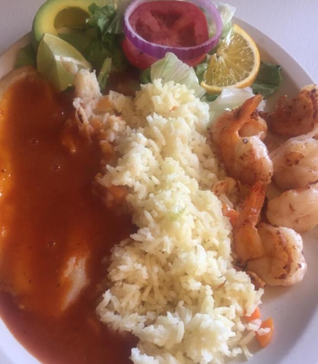 Restaurante de mariscos "La Playa" image 8