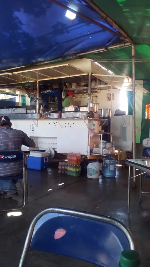Mariscos El VERDE image 3