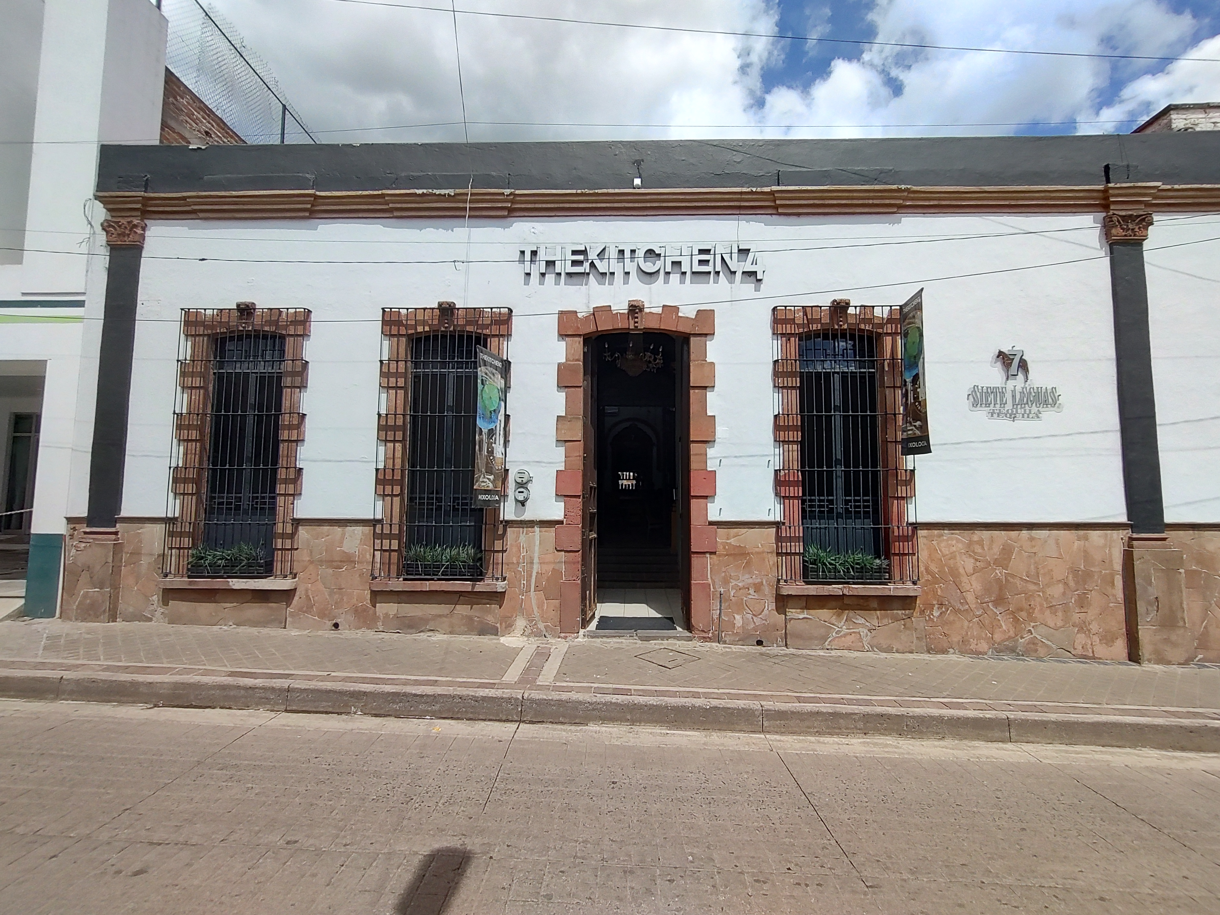 The kitchen 74 image 1