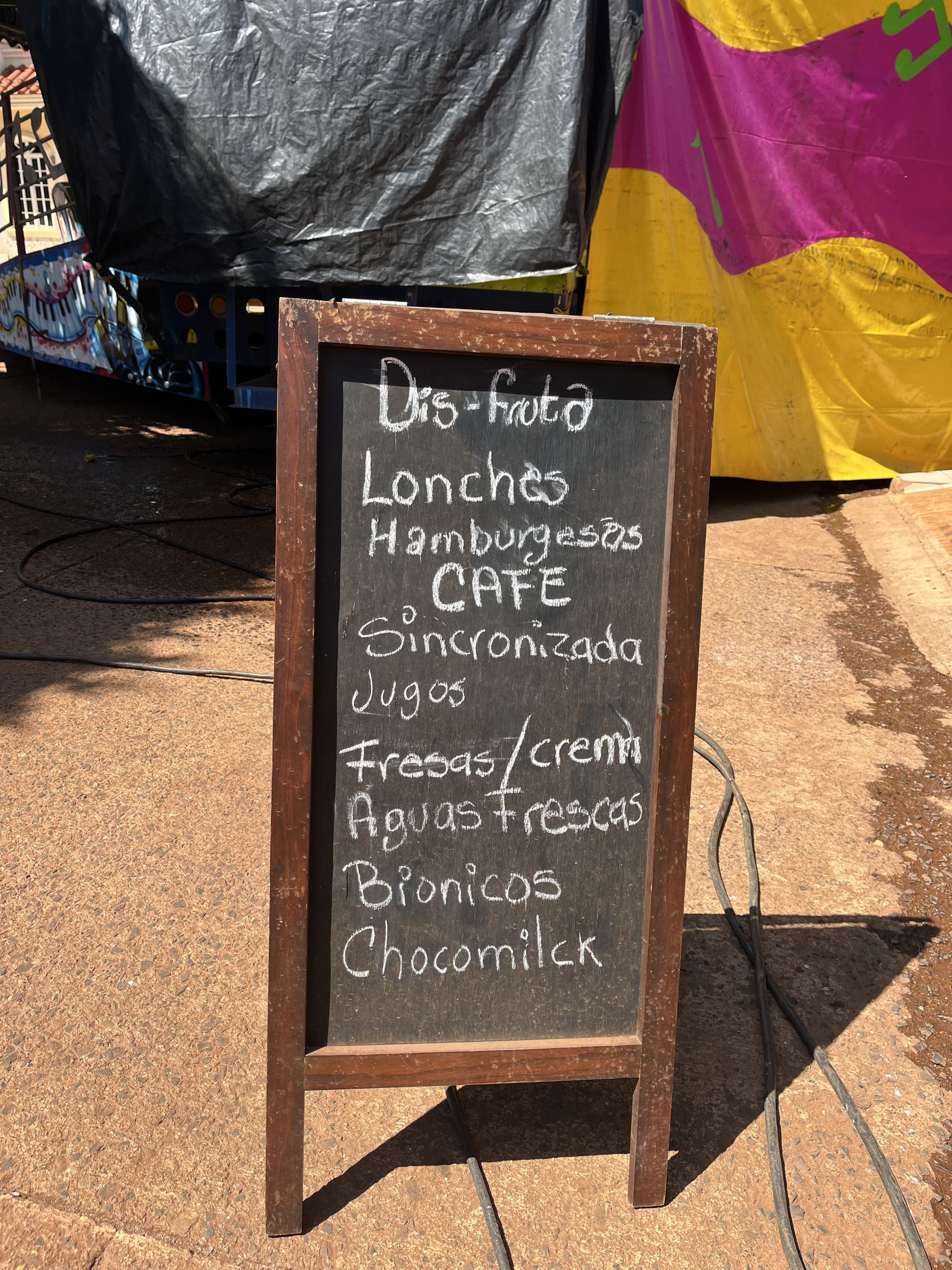 DIS - FRUTA Brunch & Snack image 7