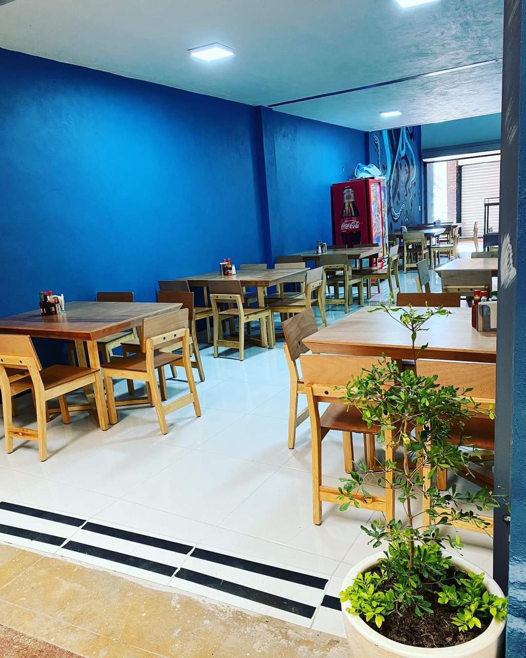 CHIKOPAN SeaFood & Beer image 3