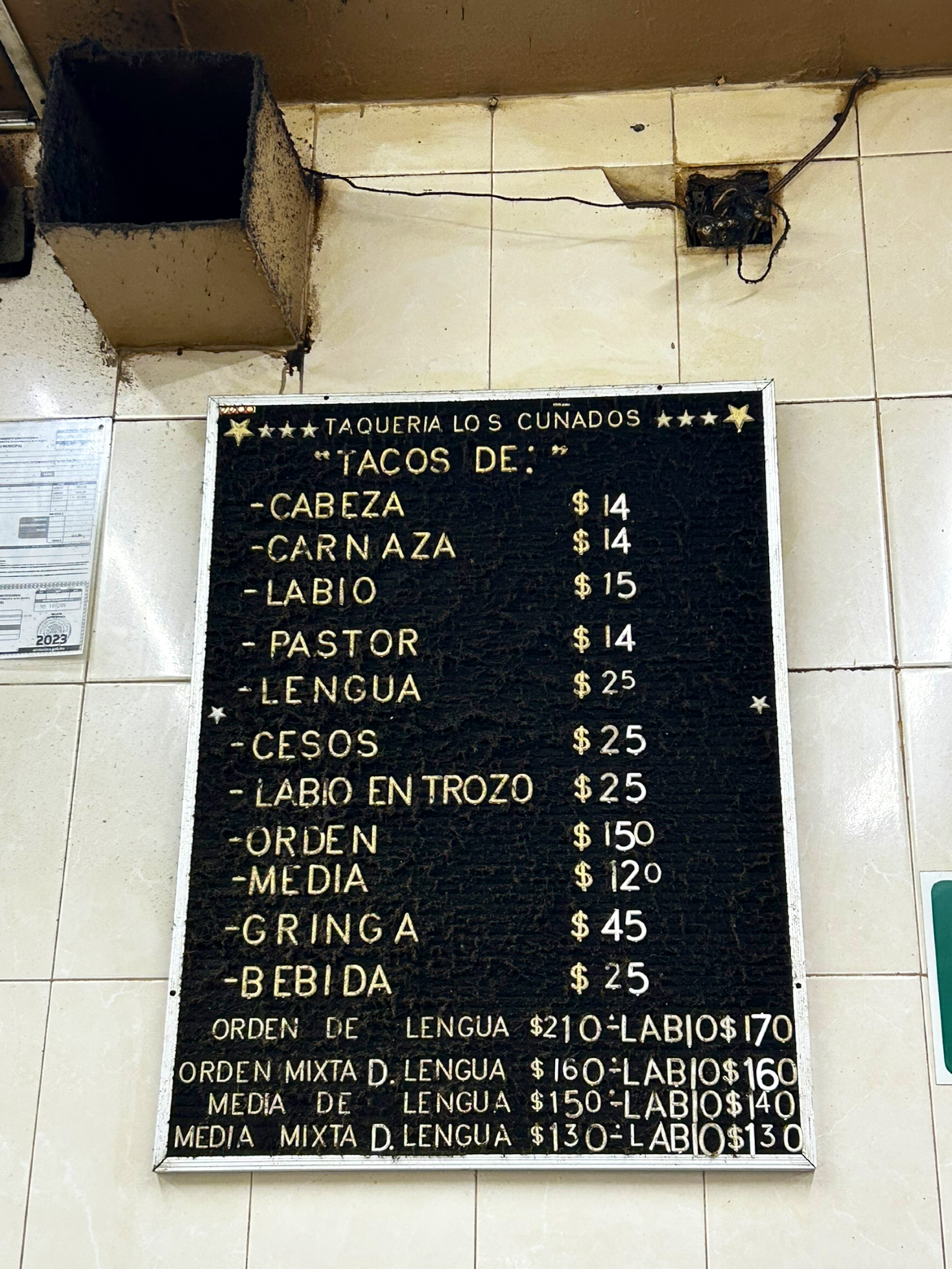 Taquería Los Cuñados image 4