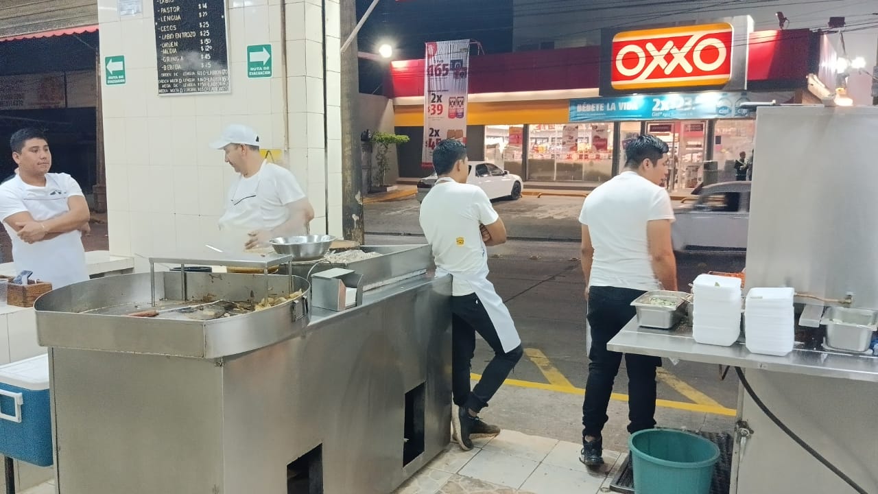 Taquería Los Cuñados image 5