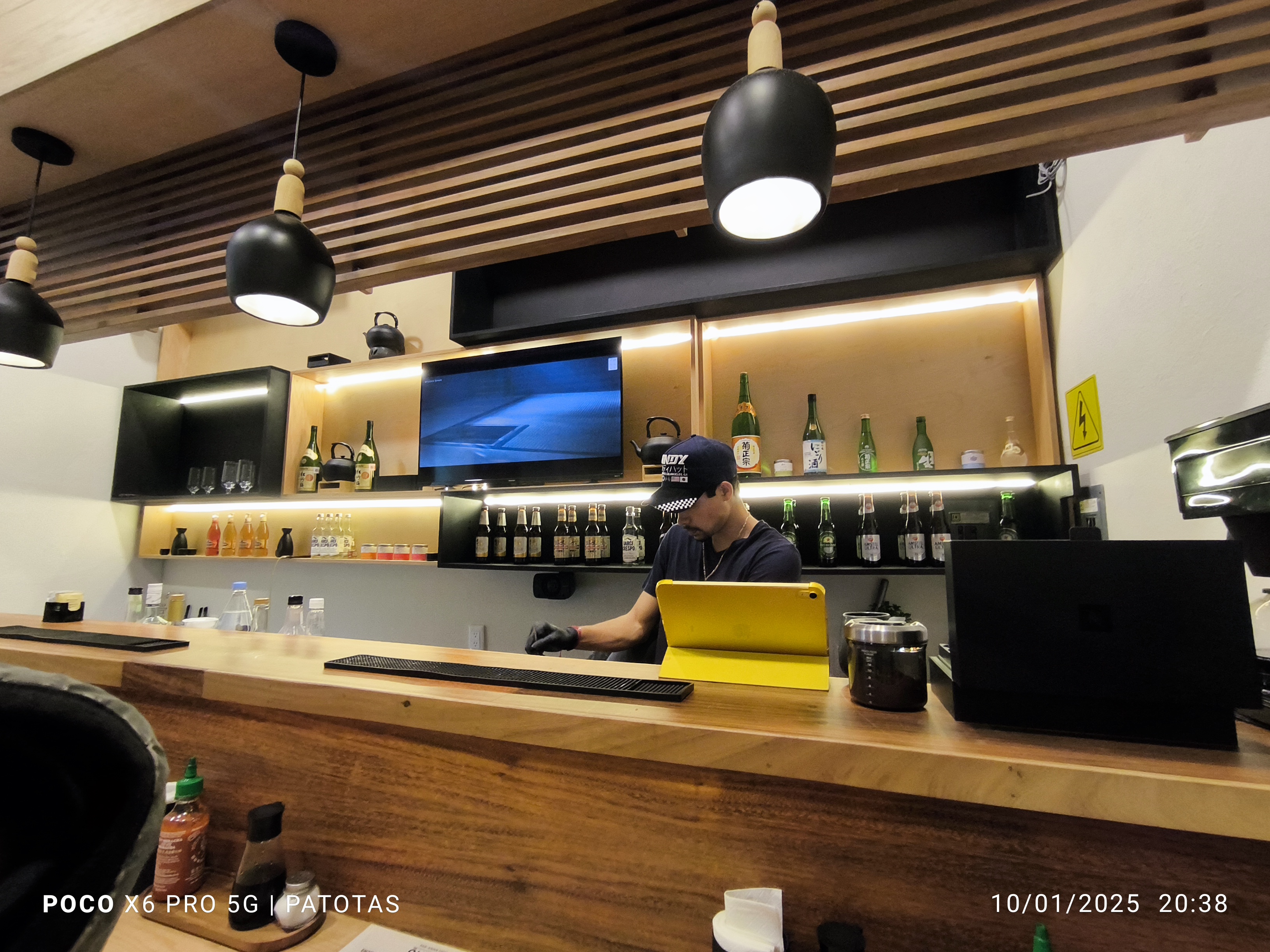 OHIVA ASIAN FOOD image 1