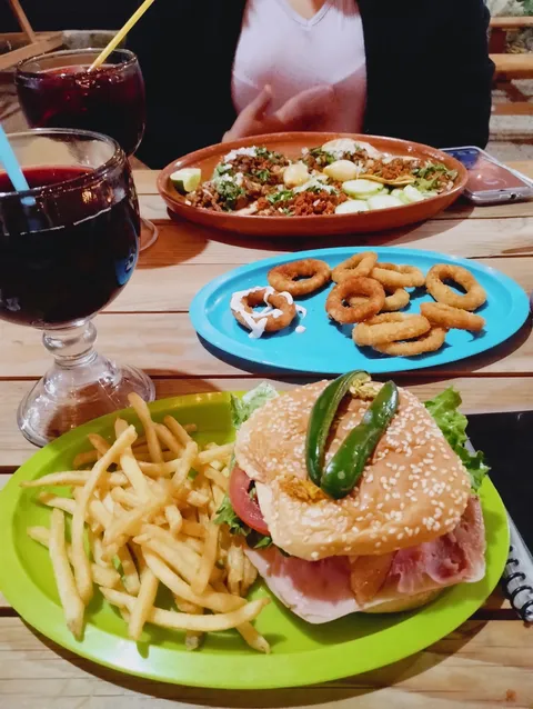 Mercado Gastronómico Las Flores image 5