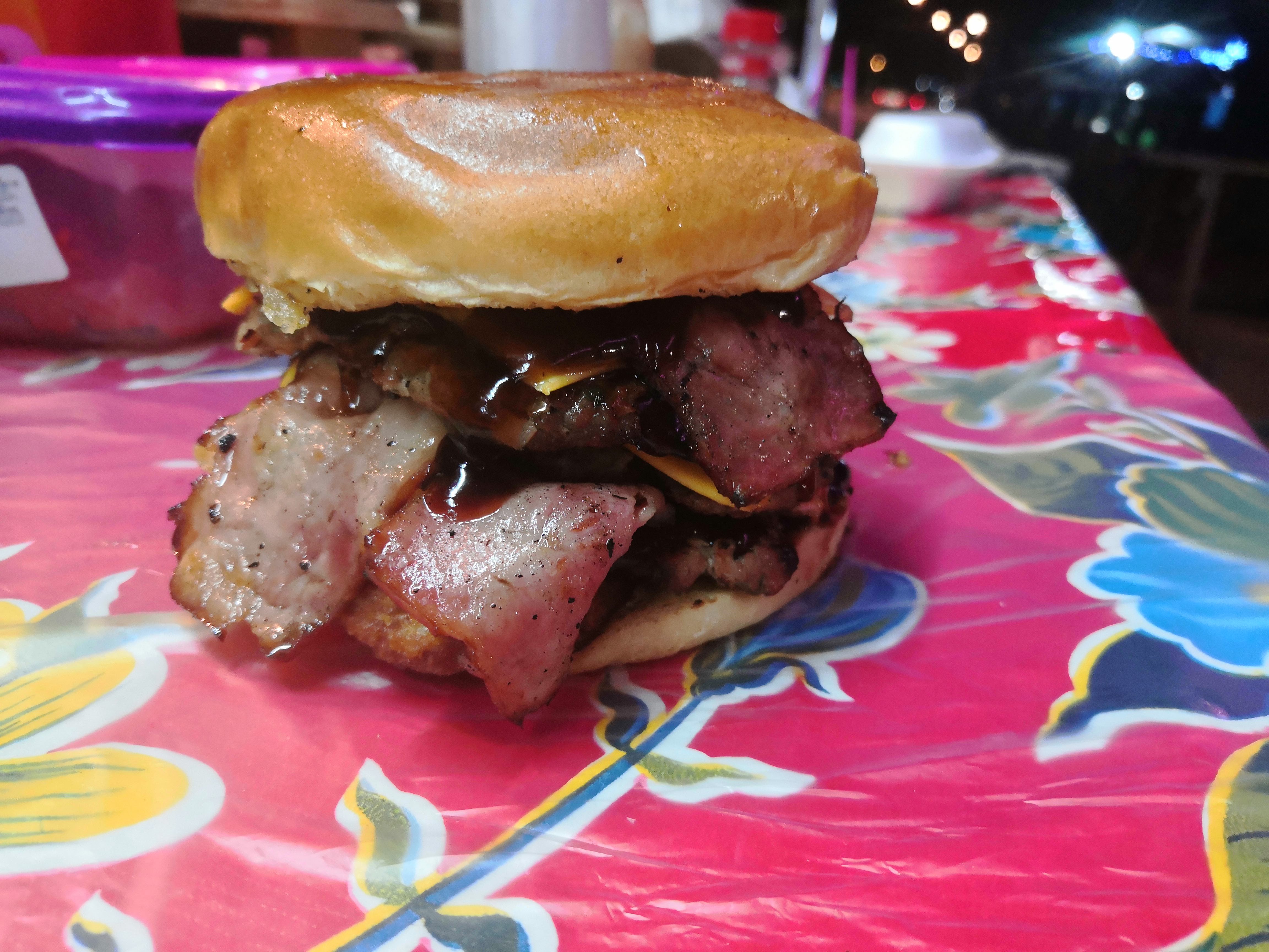 Burger HOUSE image 8