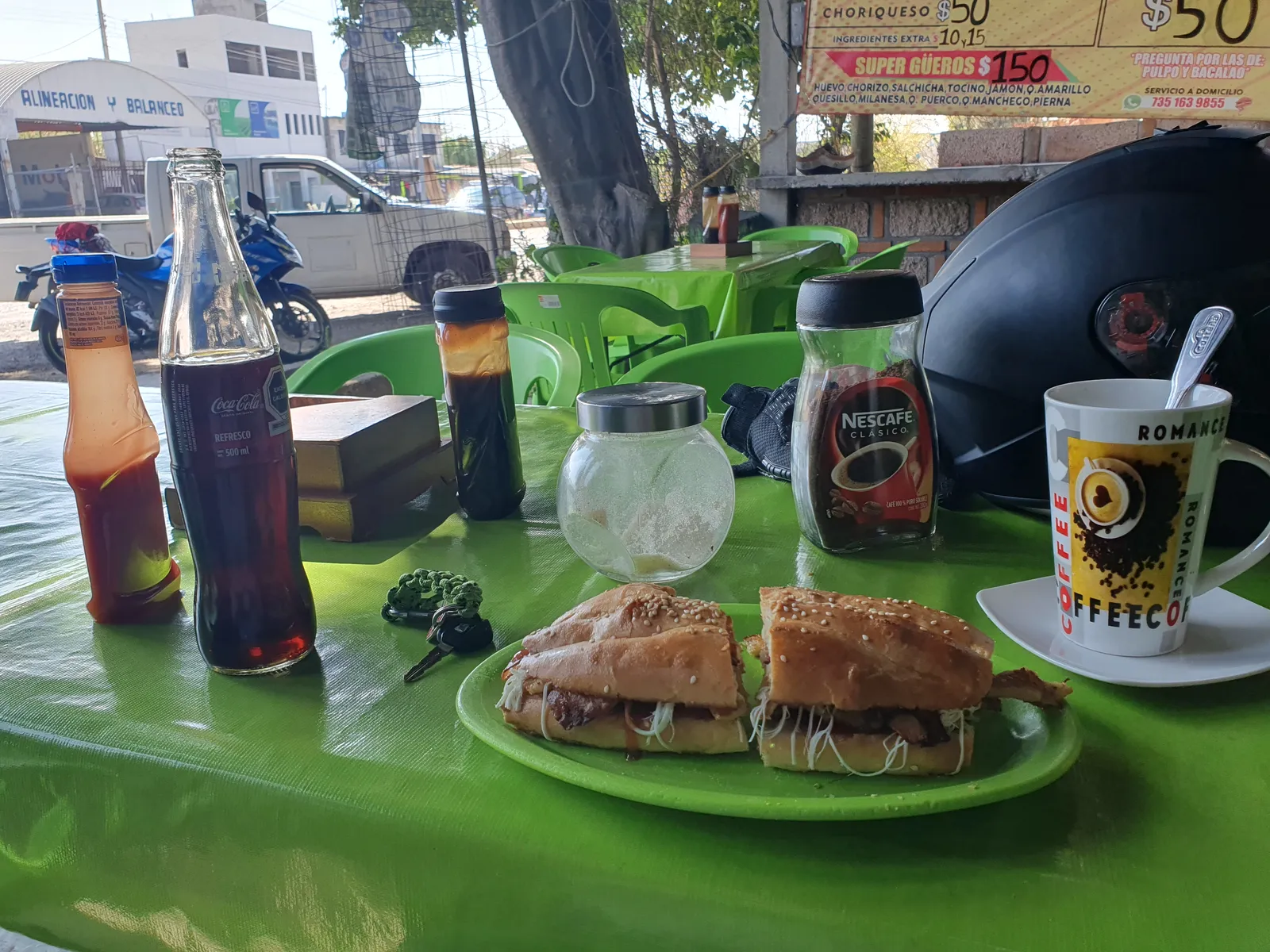 Tortas "Los Güeros" image 2