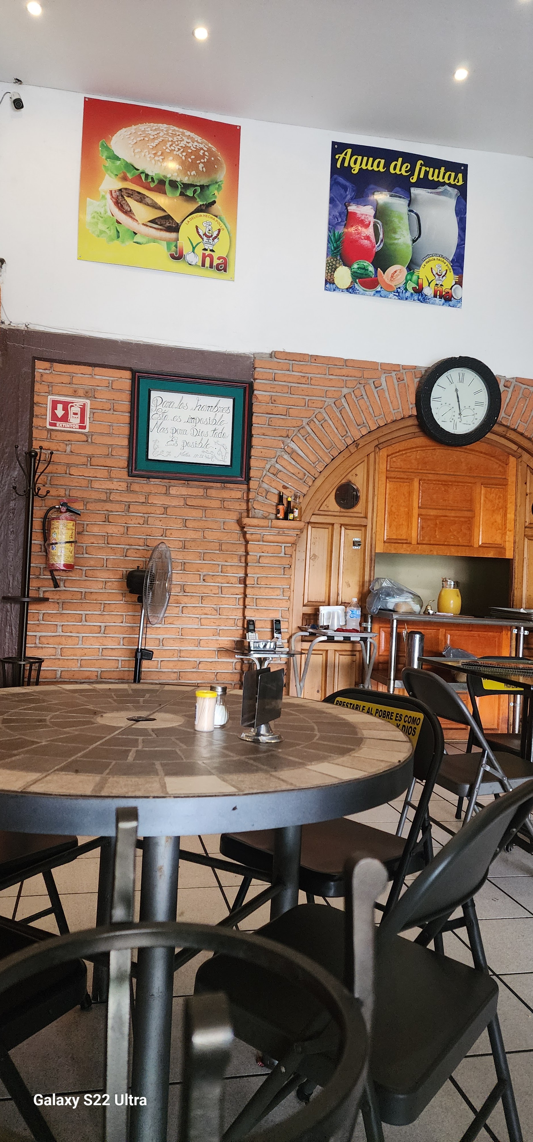 Jona Fried Chiken image 7