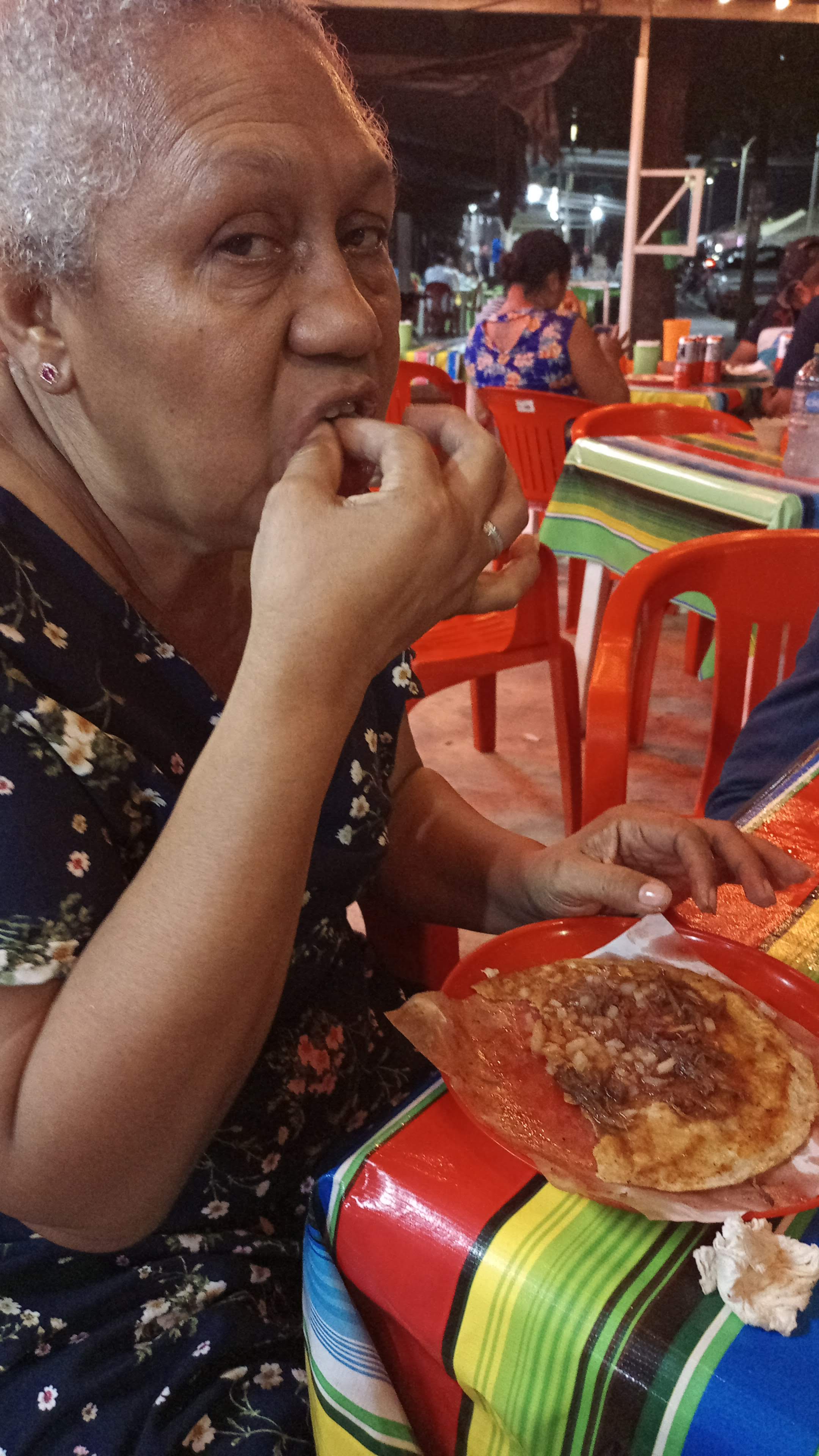 Antojitos y Tacos Lezama image 8