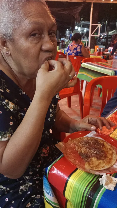 Antojitos y Tacos Lezama image 8