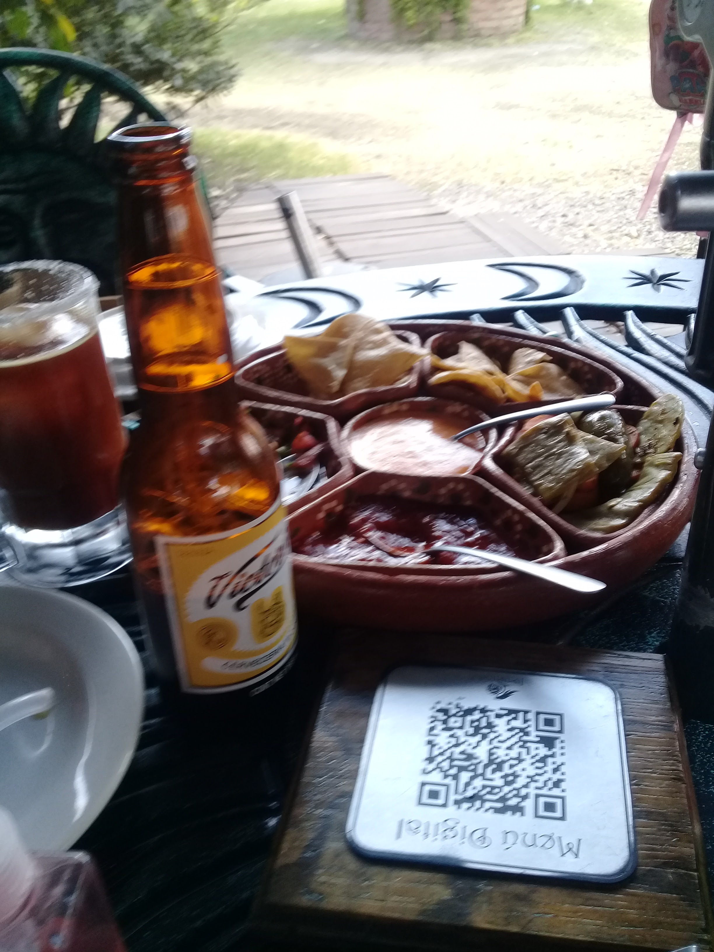 Ivanhoe Restaurante image 5