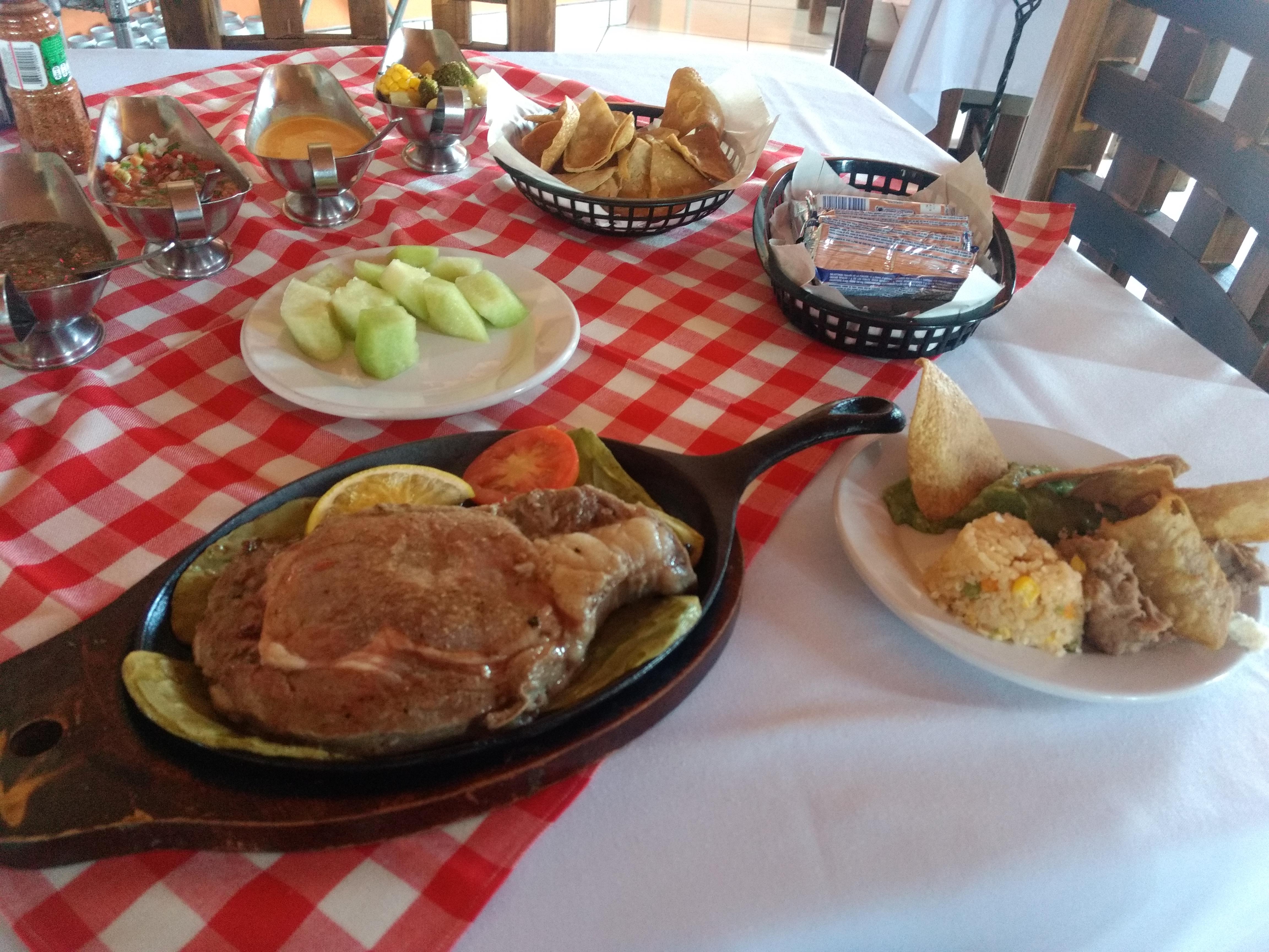 El Rincón Charro - Restaurante image 10