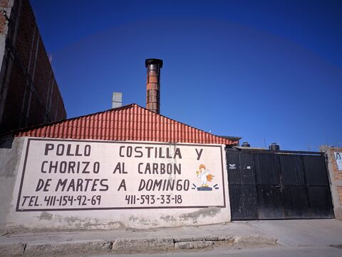 Pollo, Costilla y Chorizo al Carbón image 1