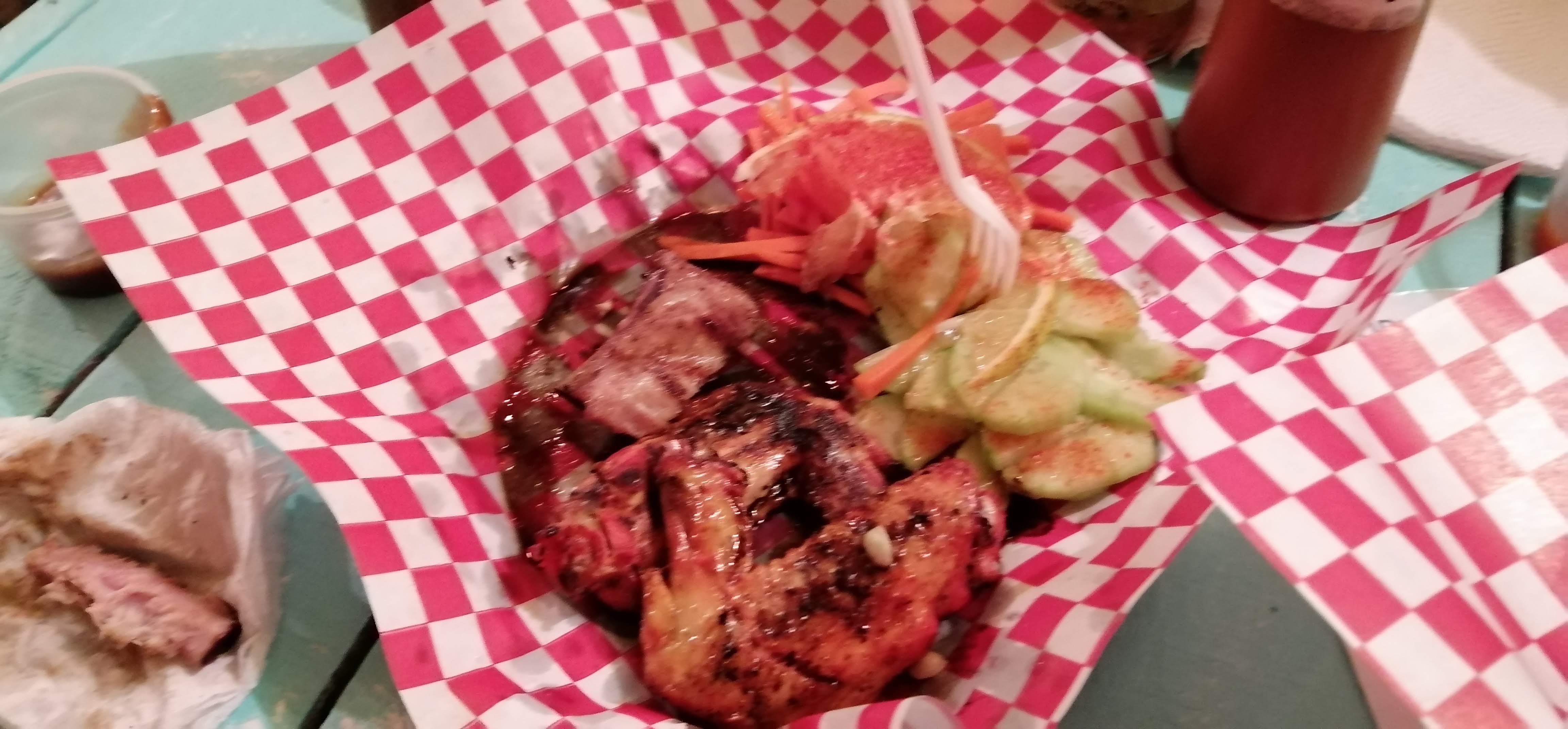 Phanys Burger and Wings image 2