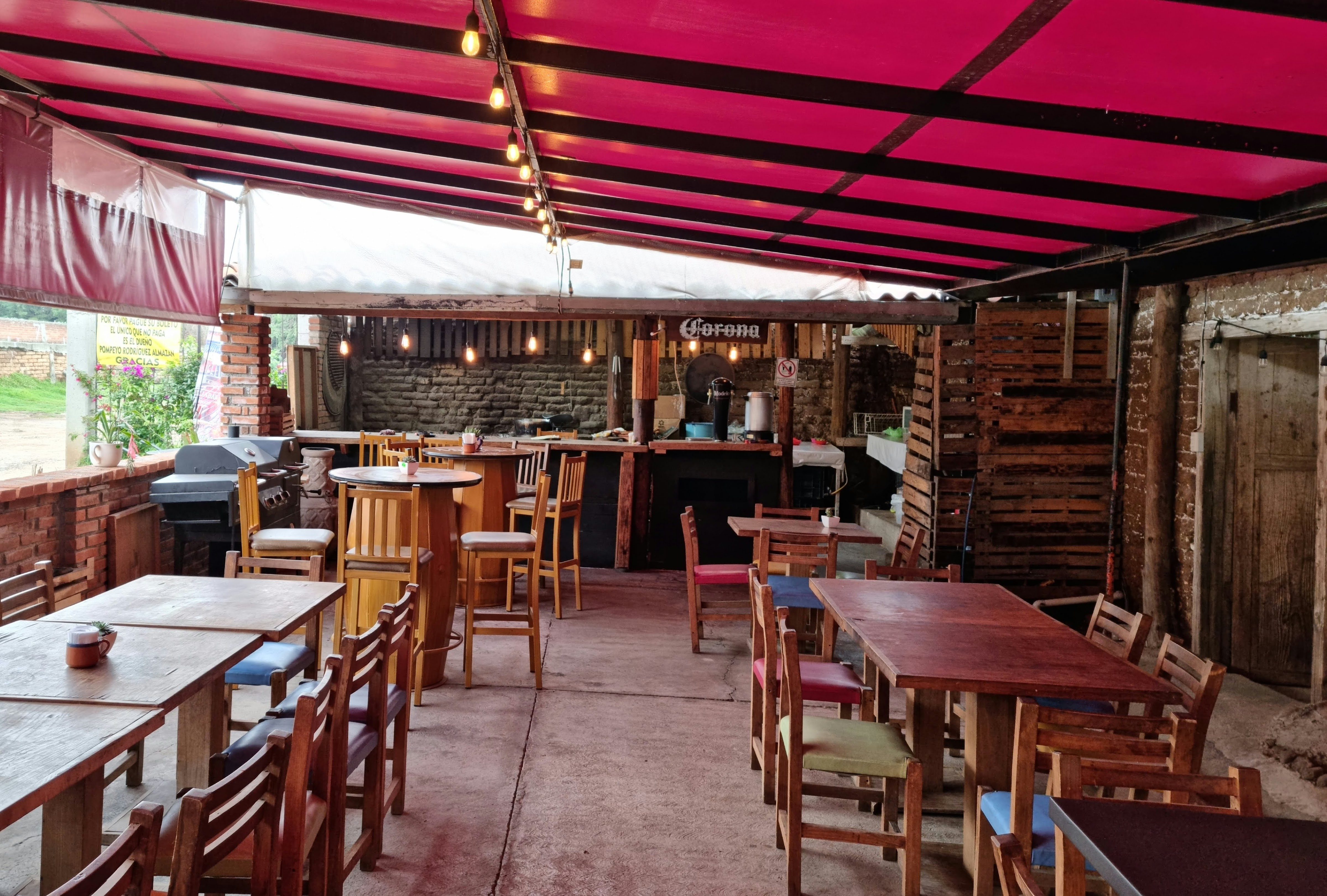 Restaurante & Bar El Tejaban image 1