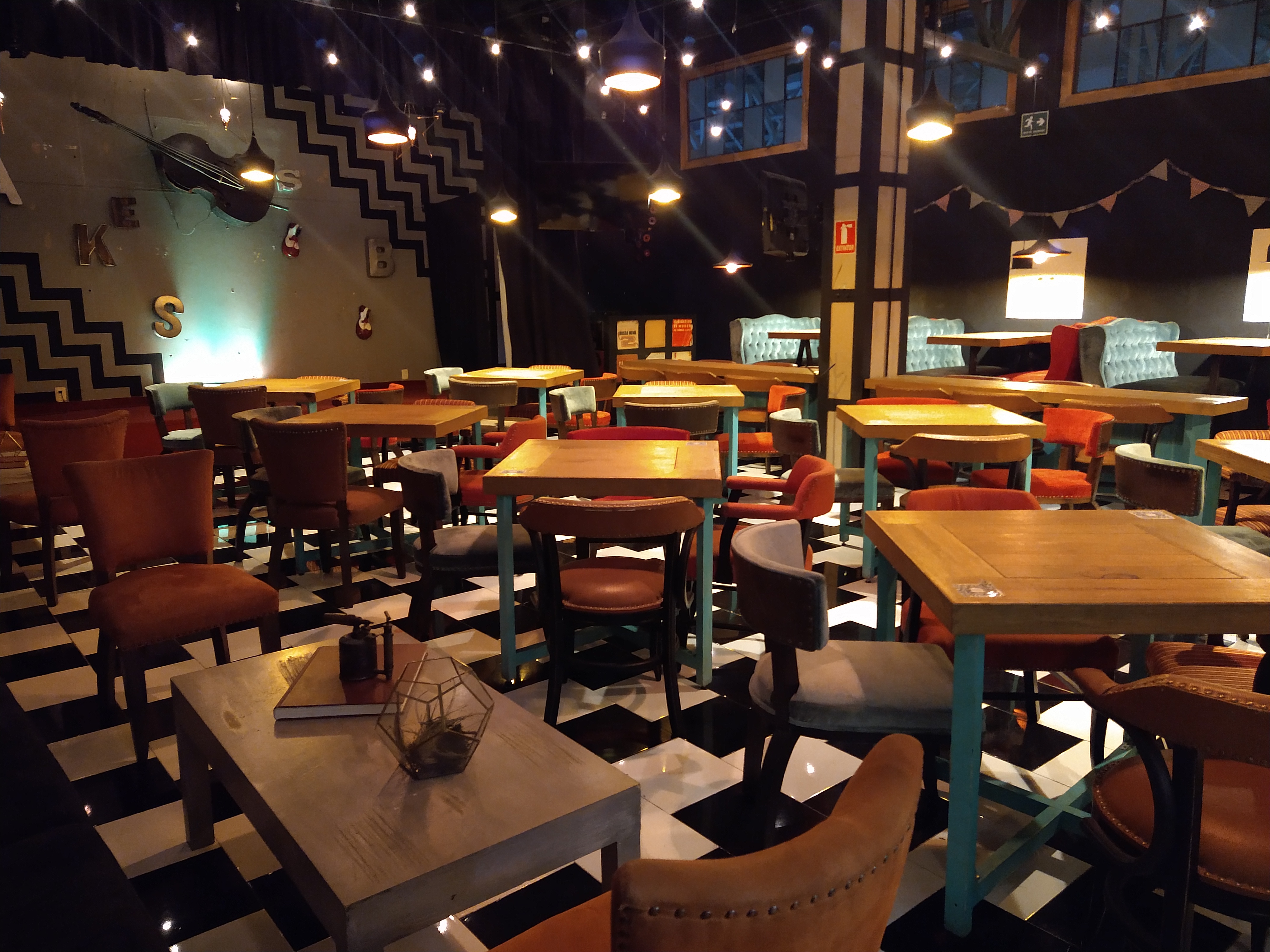 Boliche Y Restaurante Bar "BOLIBAR" image 1