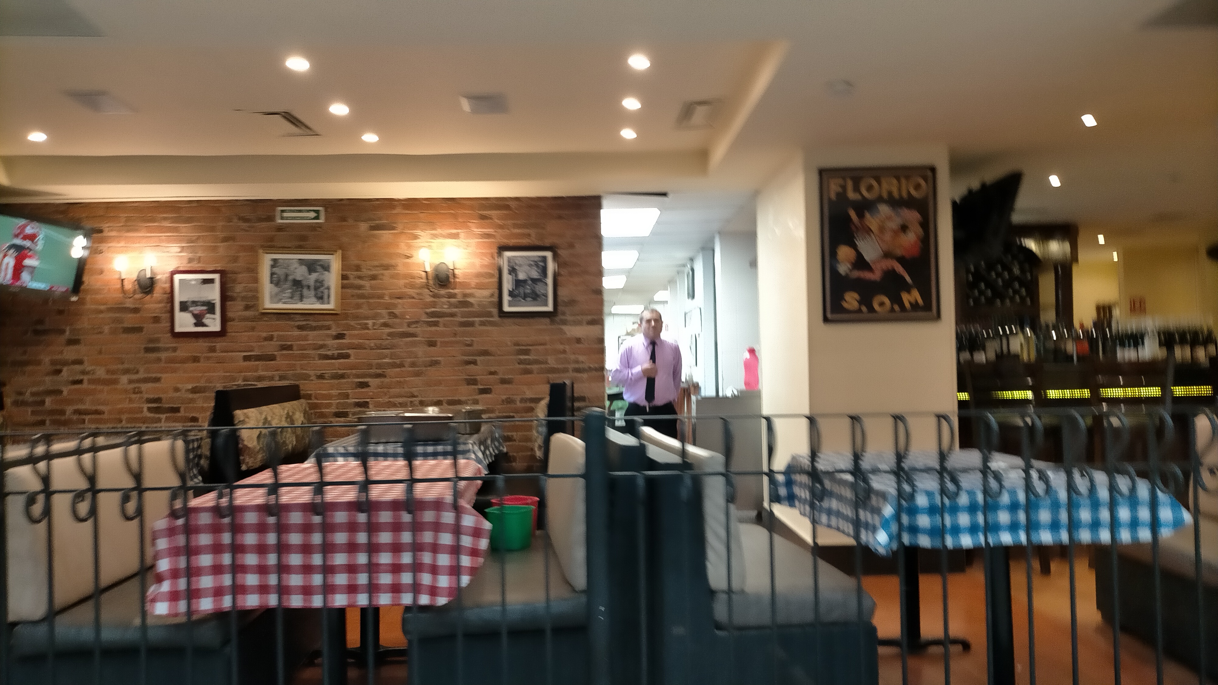 Italianni's Texcoco image 4