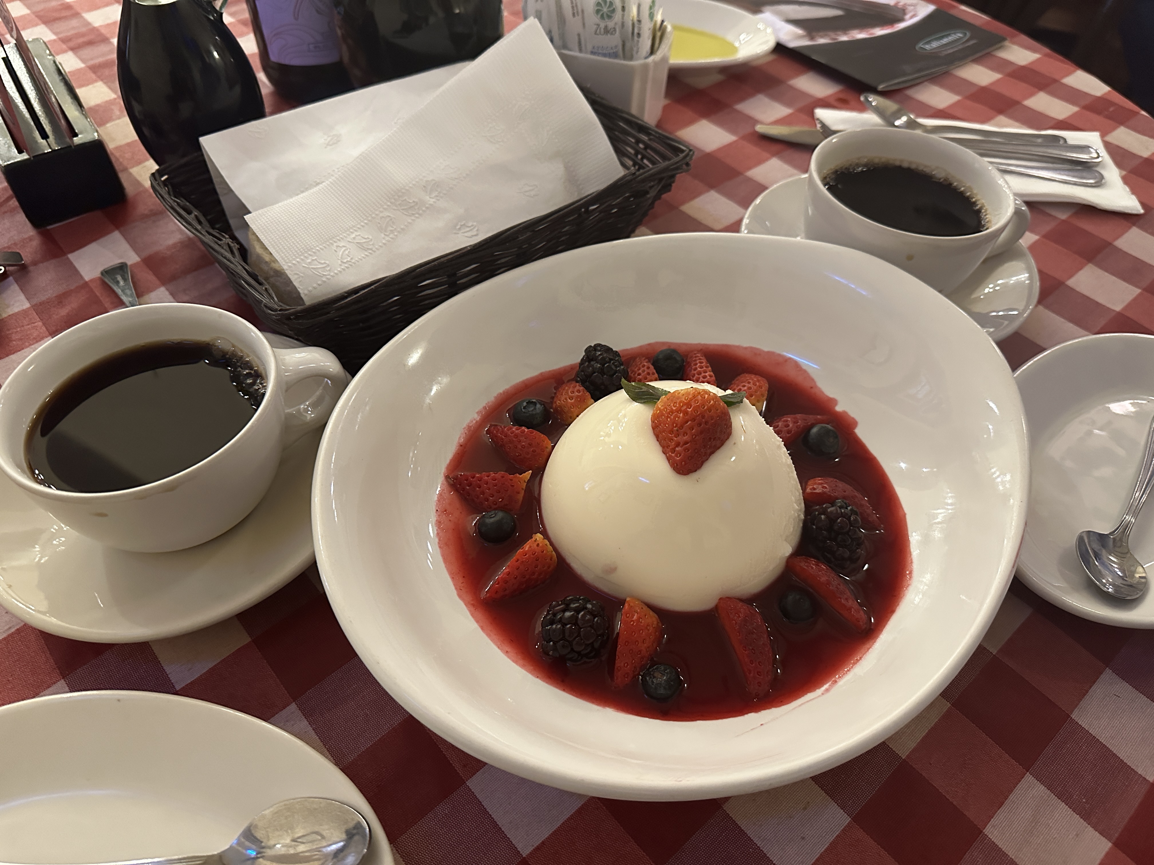 Italianni's Texcoco image 8