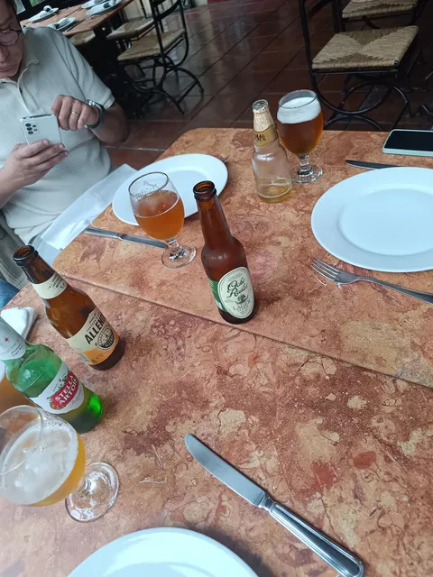 Otro Barrio image 6