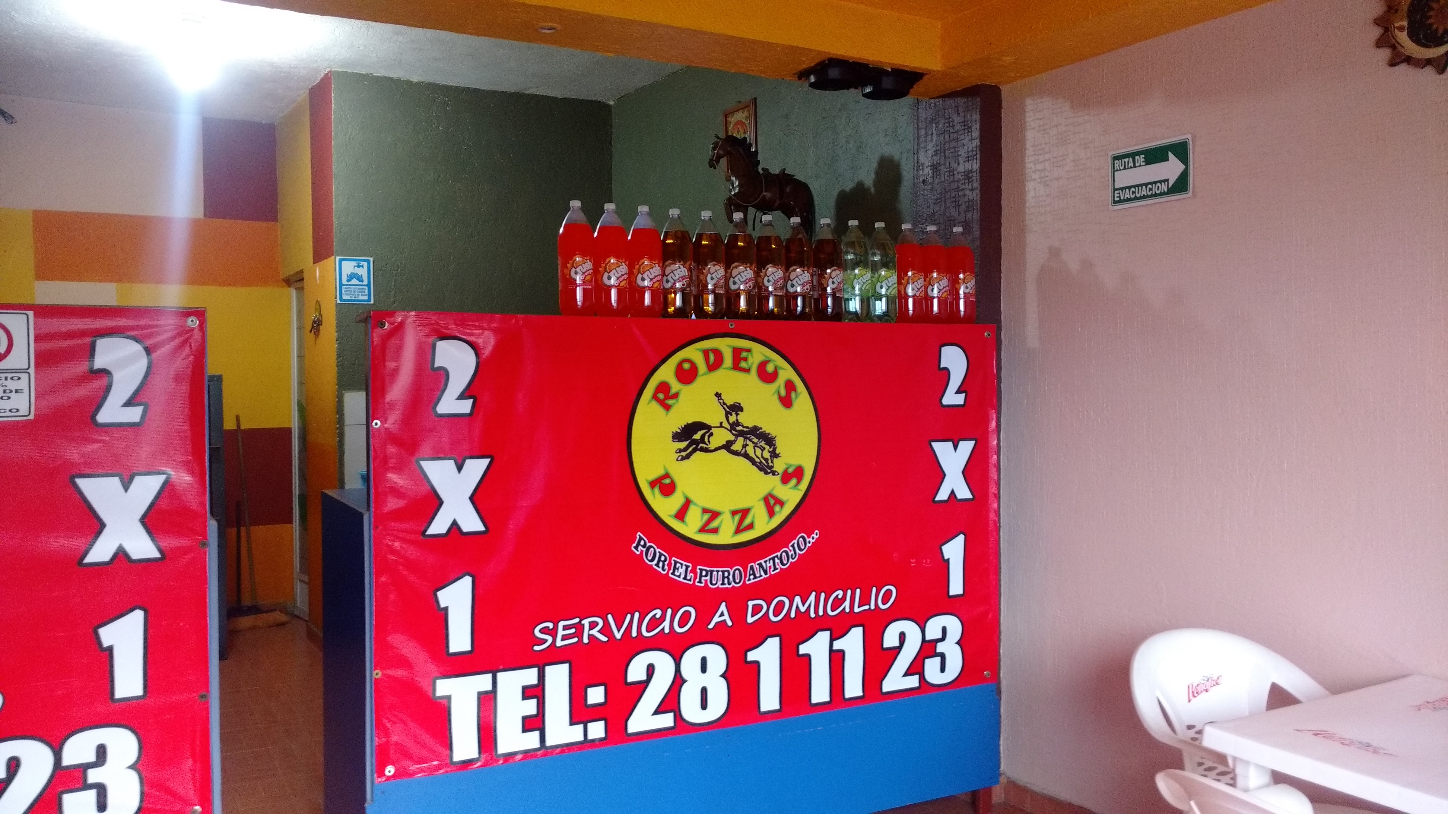 Rodeus Pizzas image 3