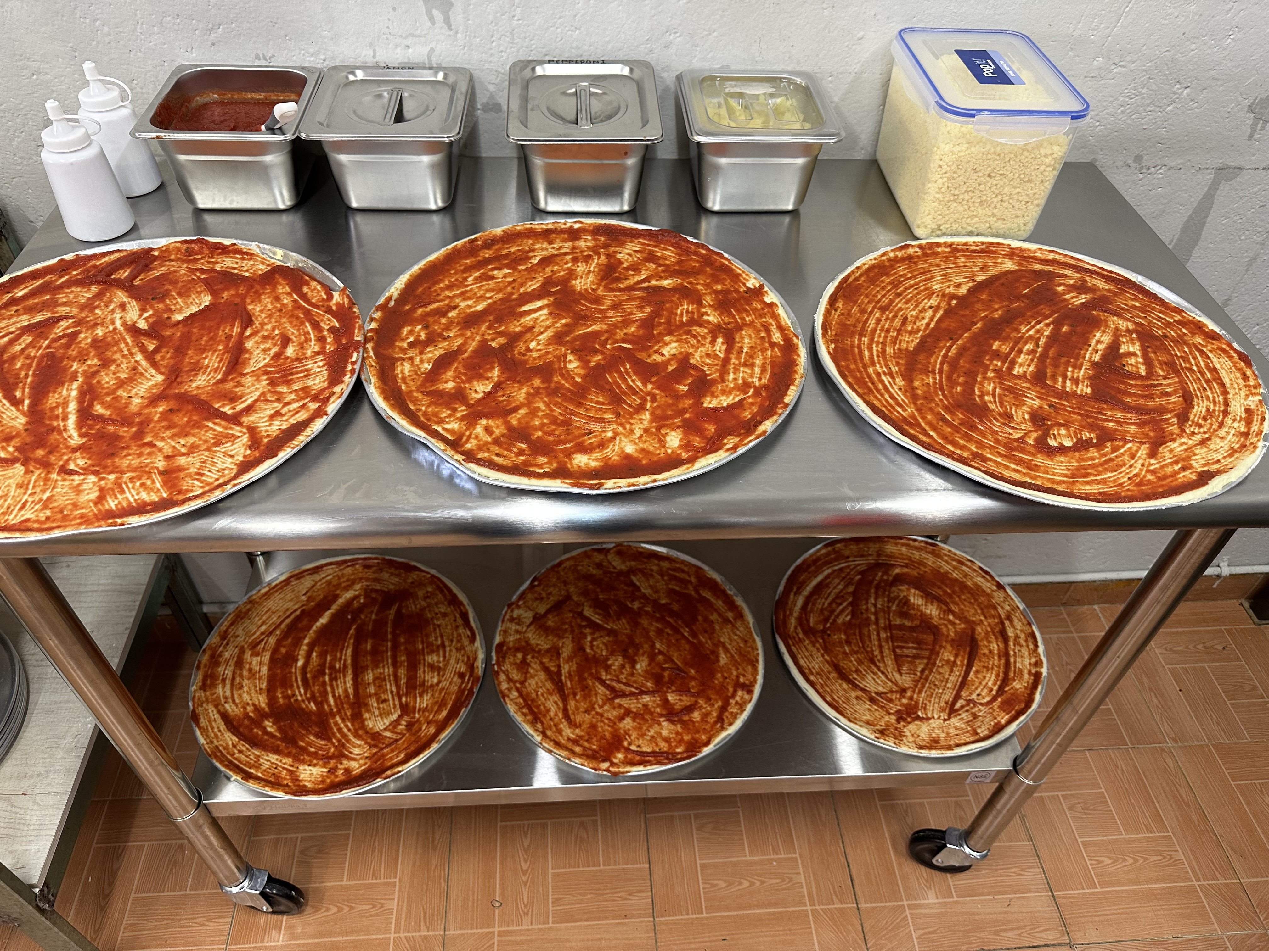 Mozzarella’s Pizza image 3