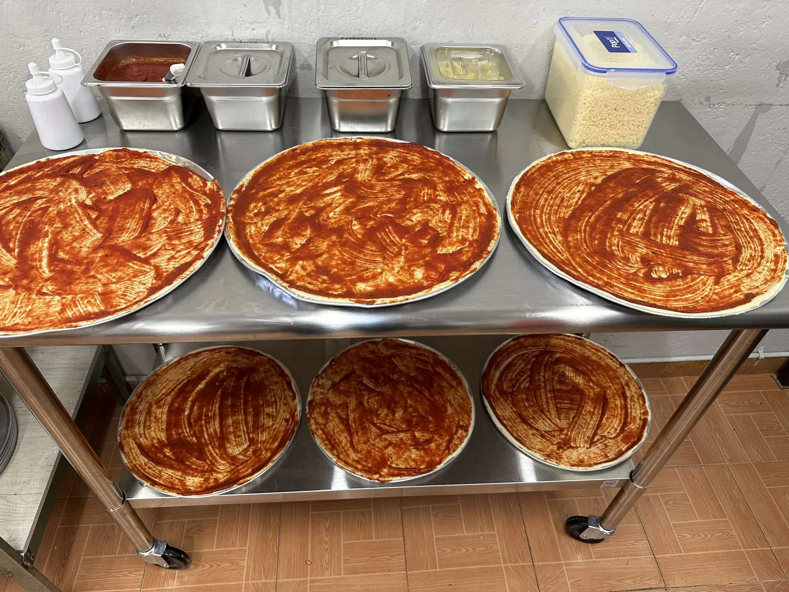 Mozzarella’s Pizza image 3