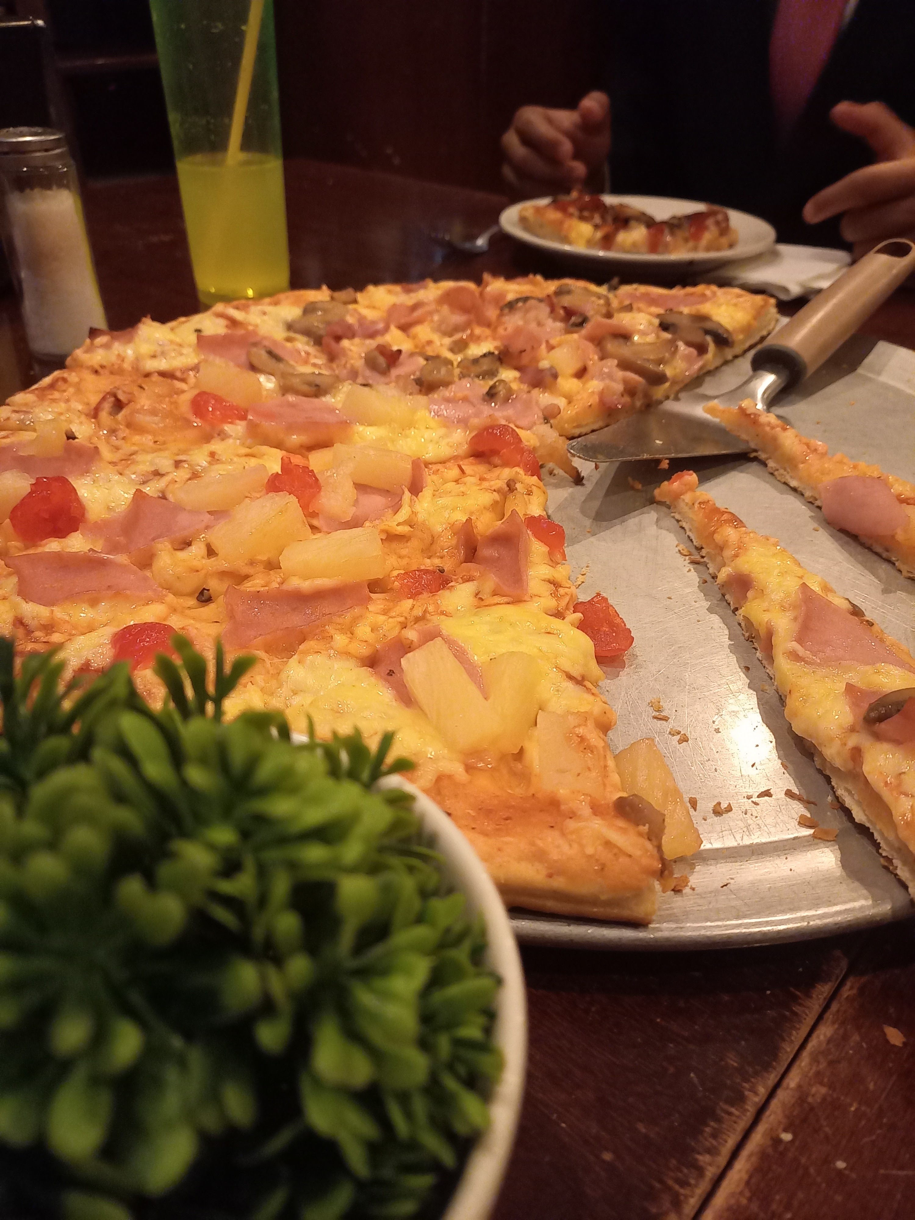 Restaurant Giardinos Pizza image 3