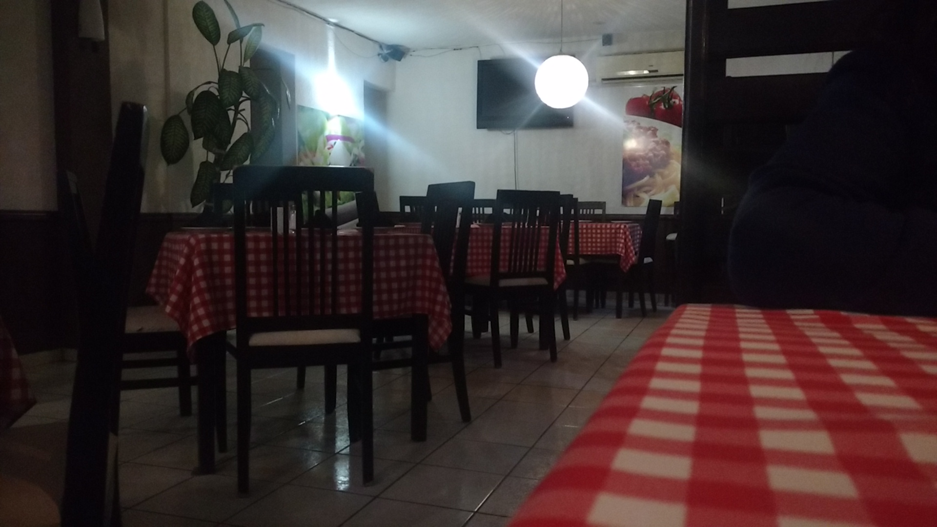 Restaurant Giardinos Pizza image 4