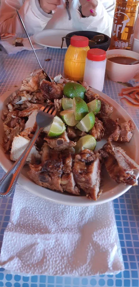 Carnitas La Fama image 3