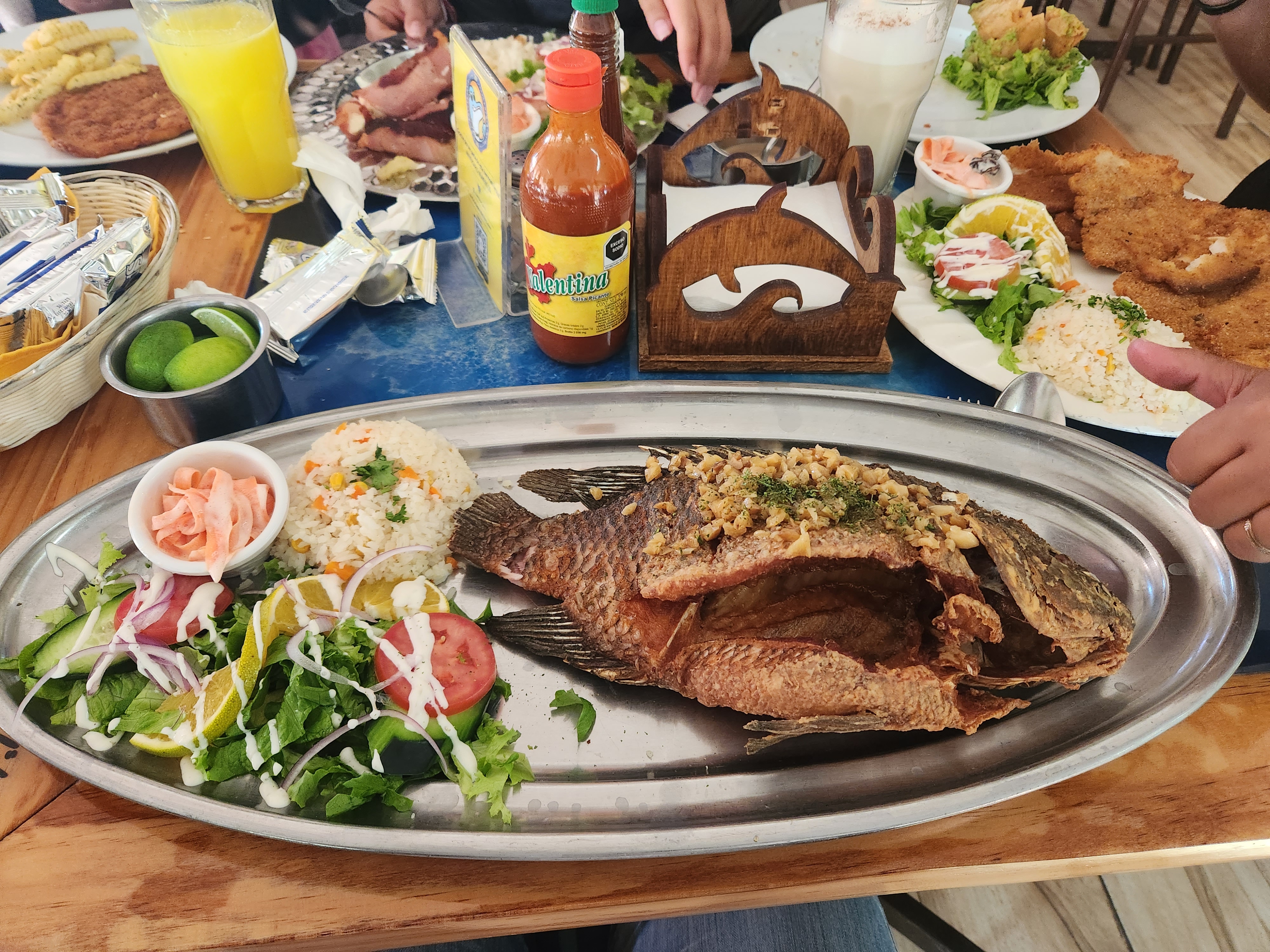 Mariscos El Delfín image 4