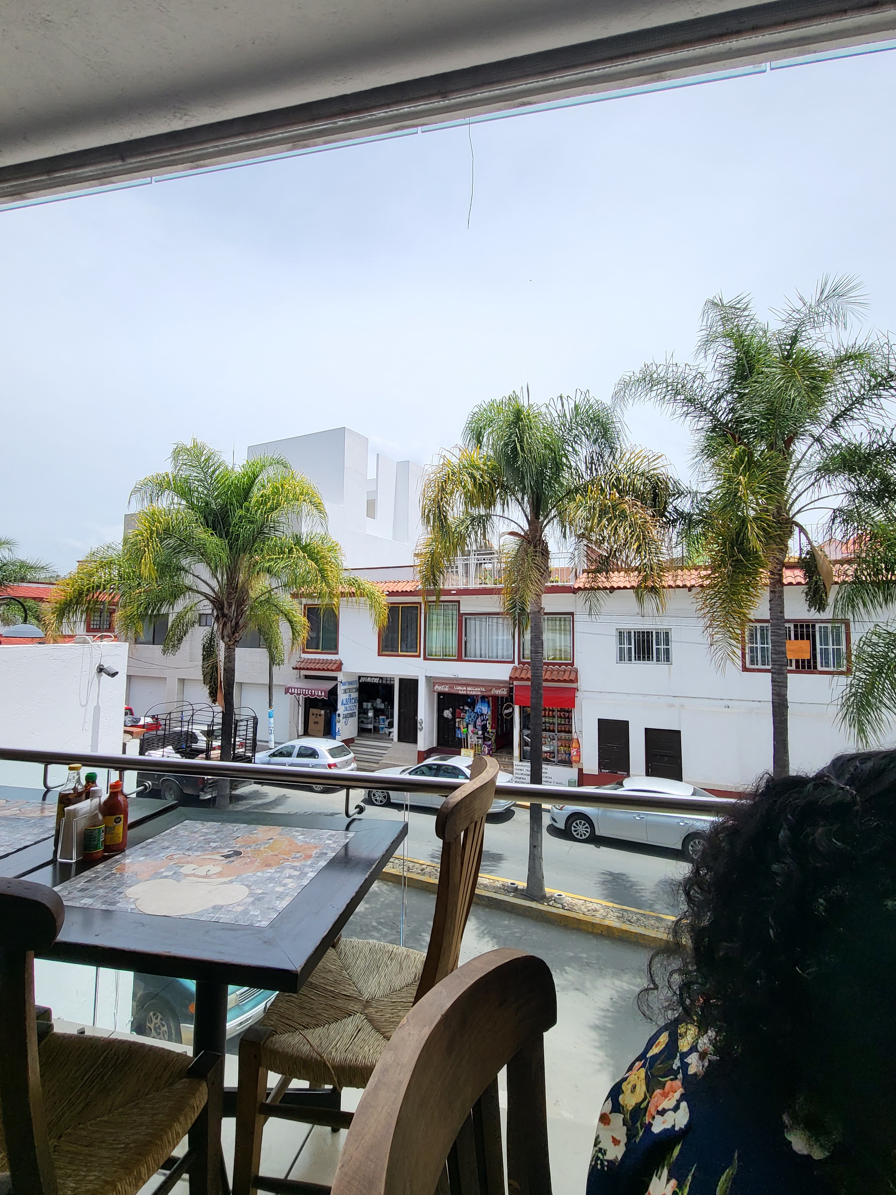 MARISCOS El TIMÓN RESTAURANTE image 1