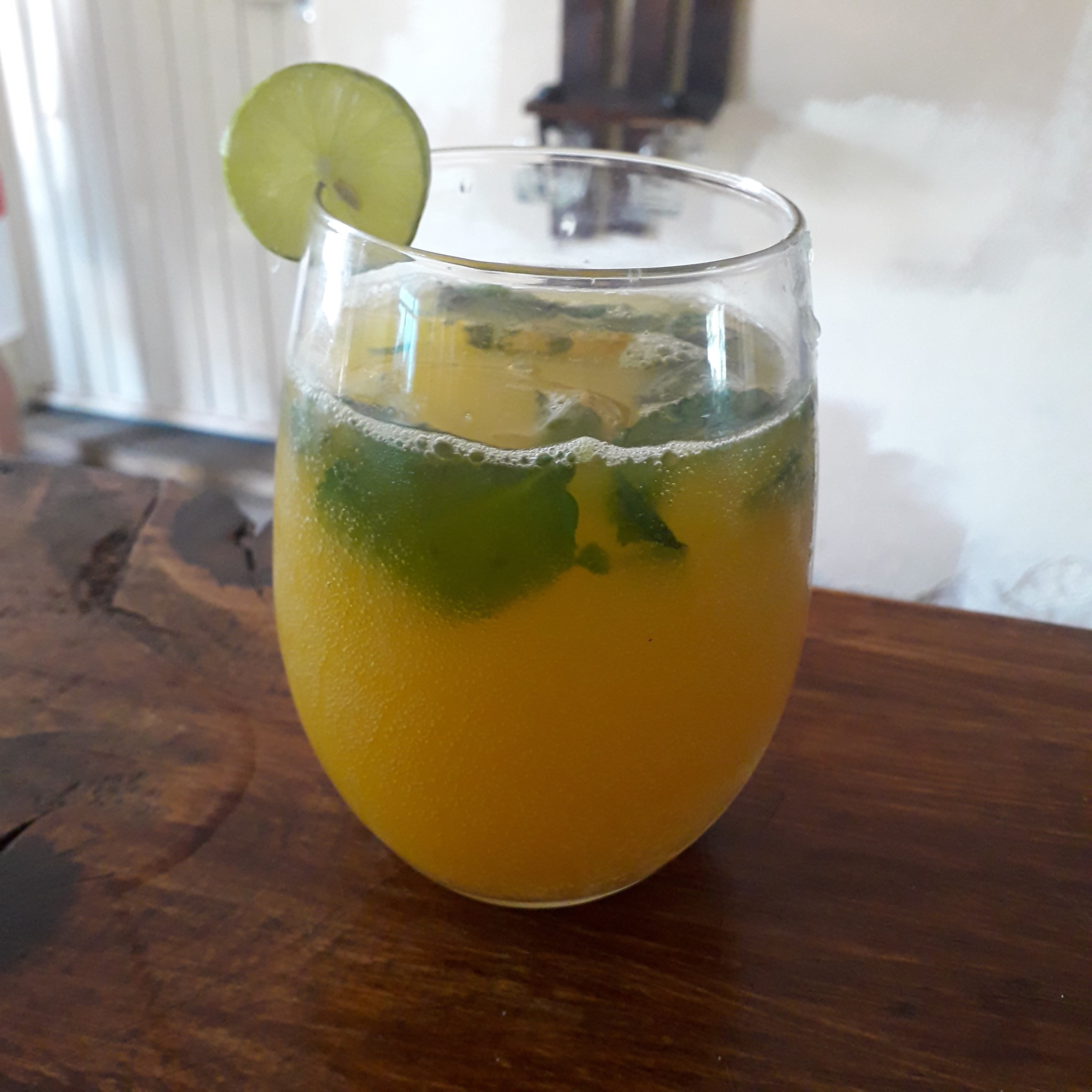 Los 3 Gallitos image 4