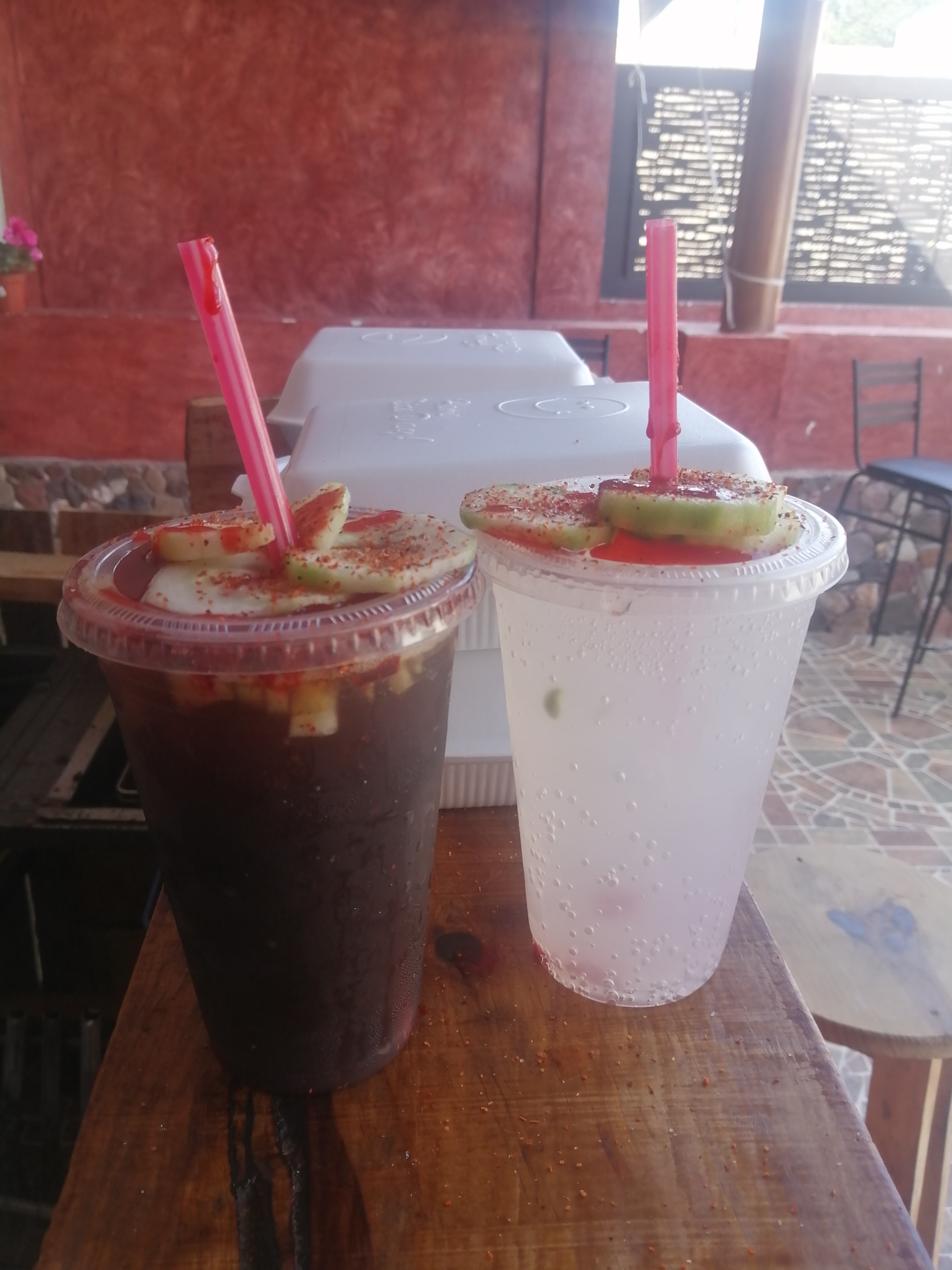 Los 3 Gallitos image 7